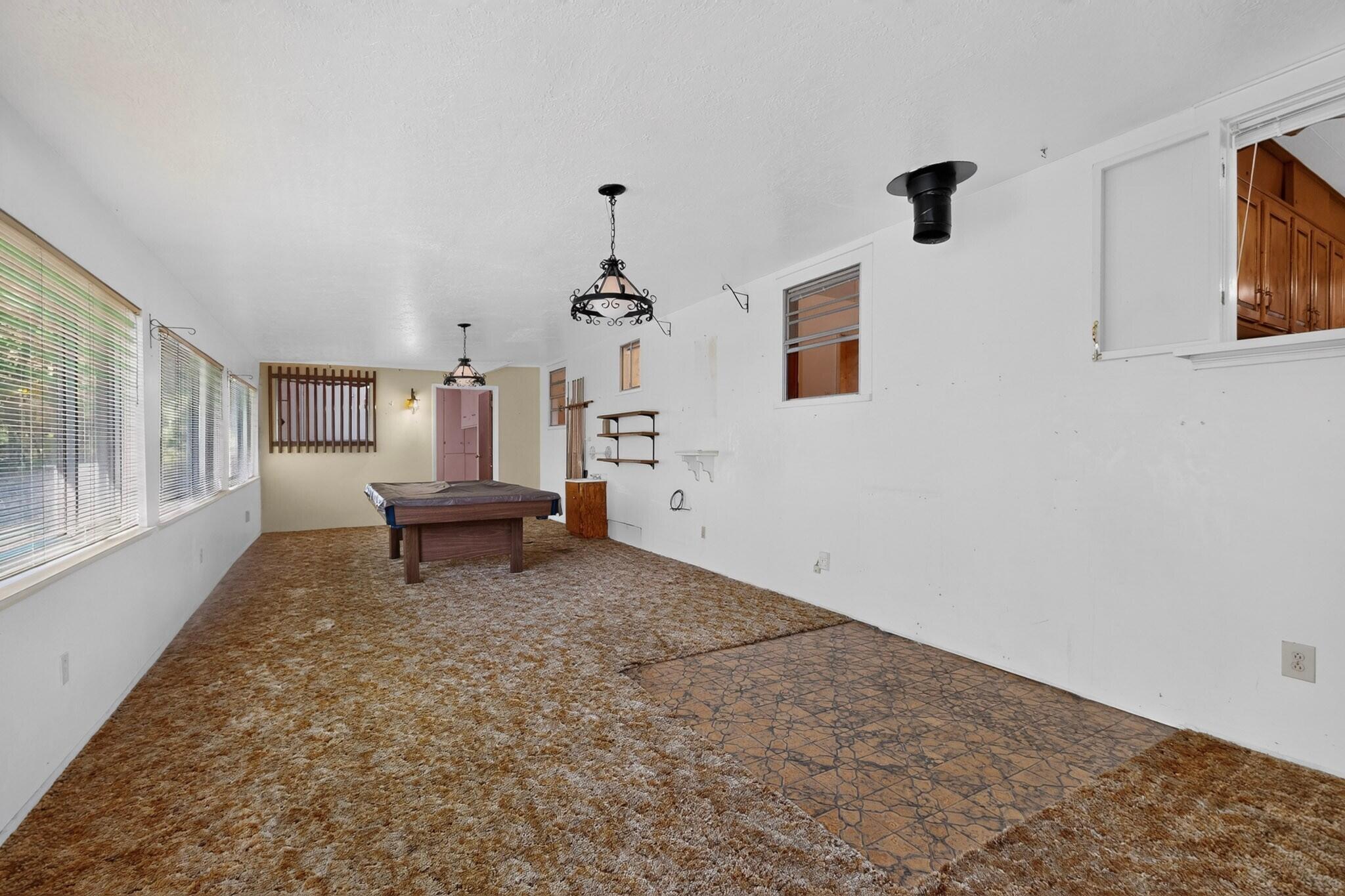 Photo 11 — 4817 Guadalupe Trail NW