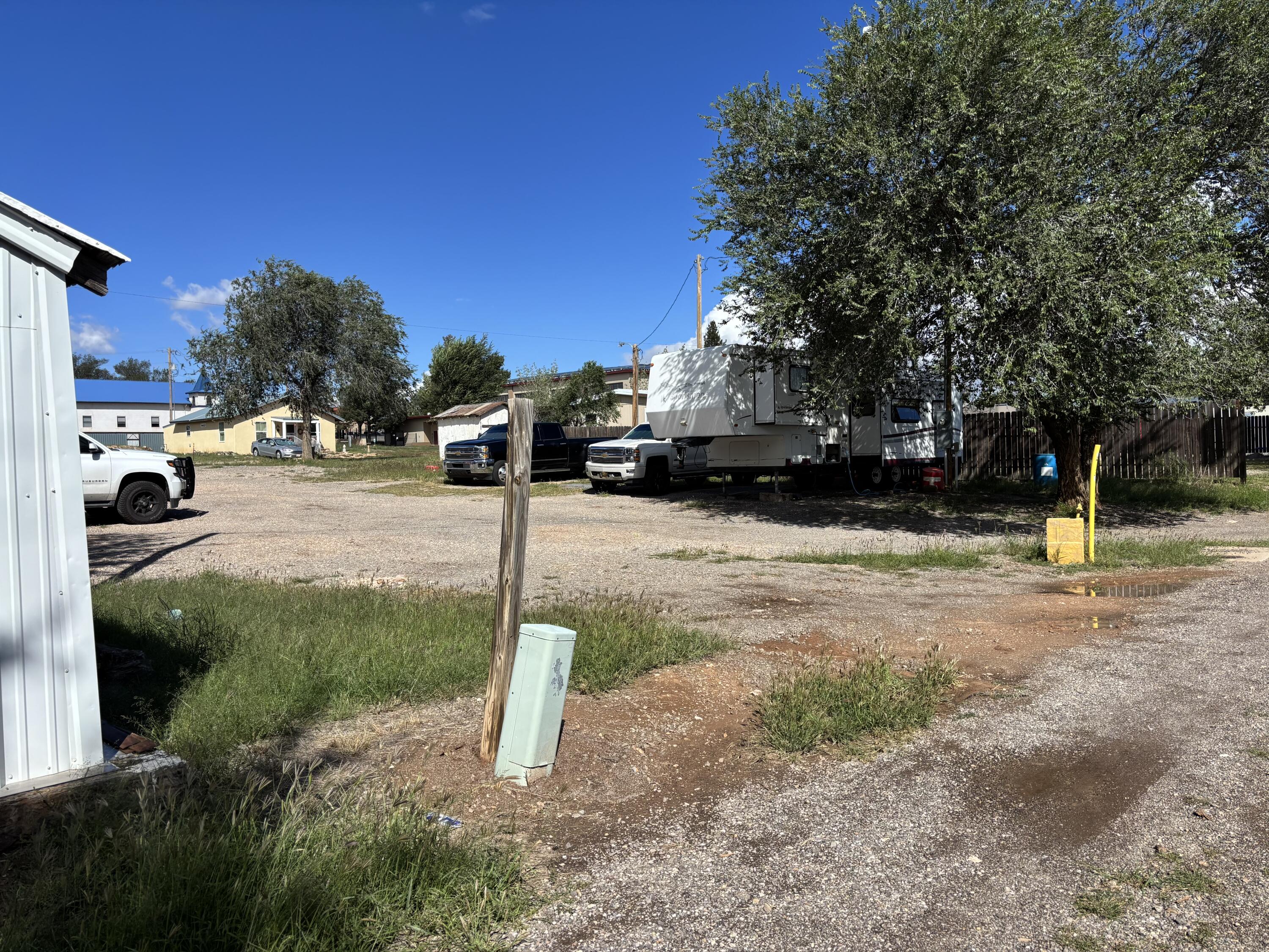 Photo 7 — 470 Franklin Street