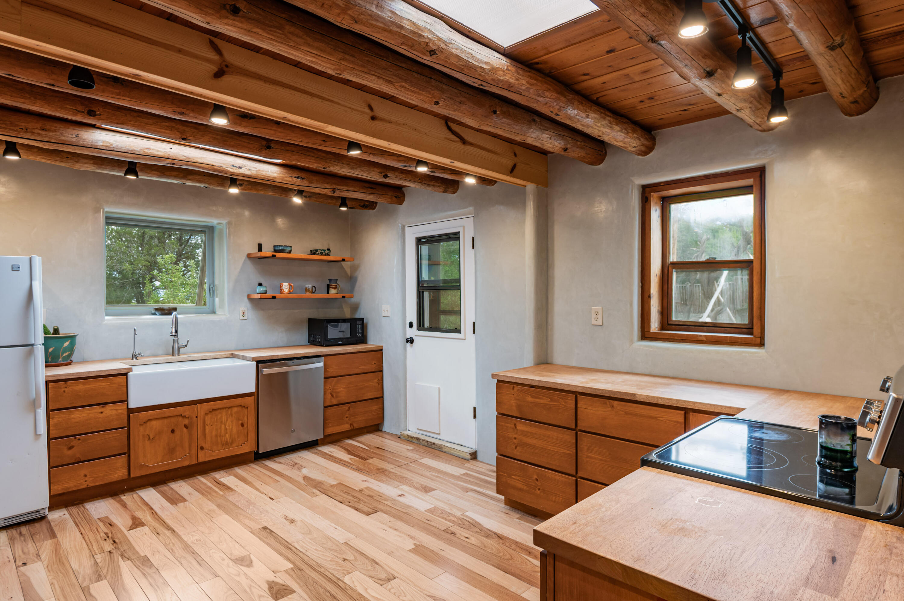 Photo 2 — 52 Moriarty Road
