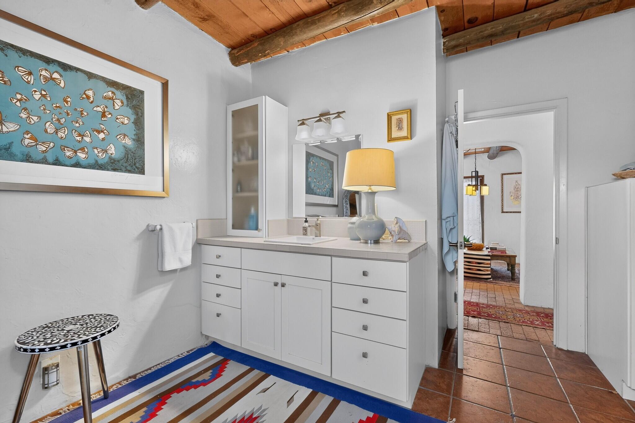 Photo 6 — 1730 Griegos Road NW