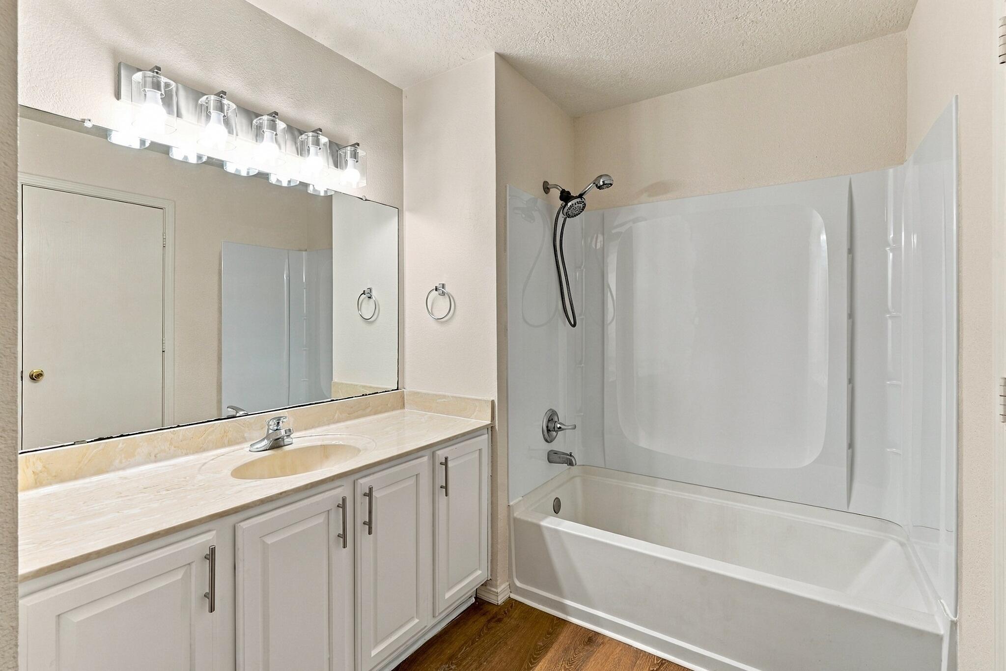 Photo 13 — 3541 Lavender Meadows Drive NE