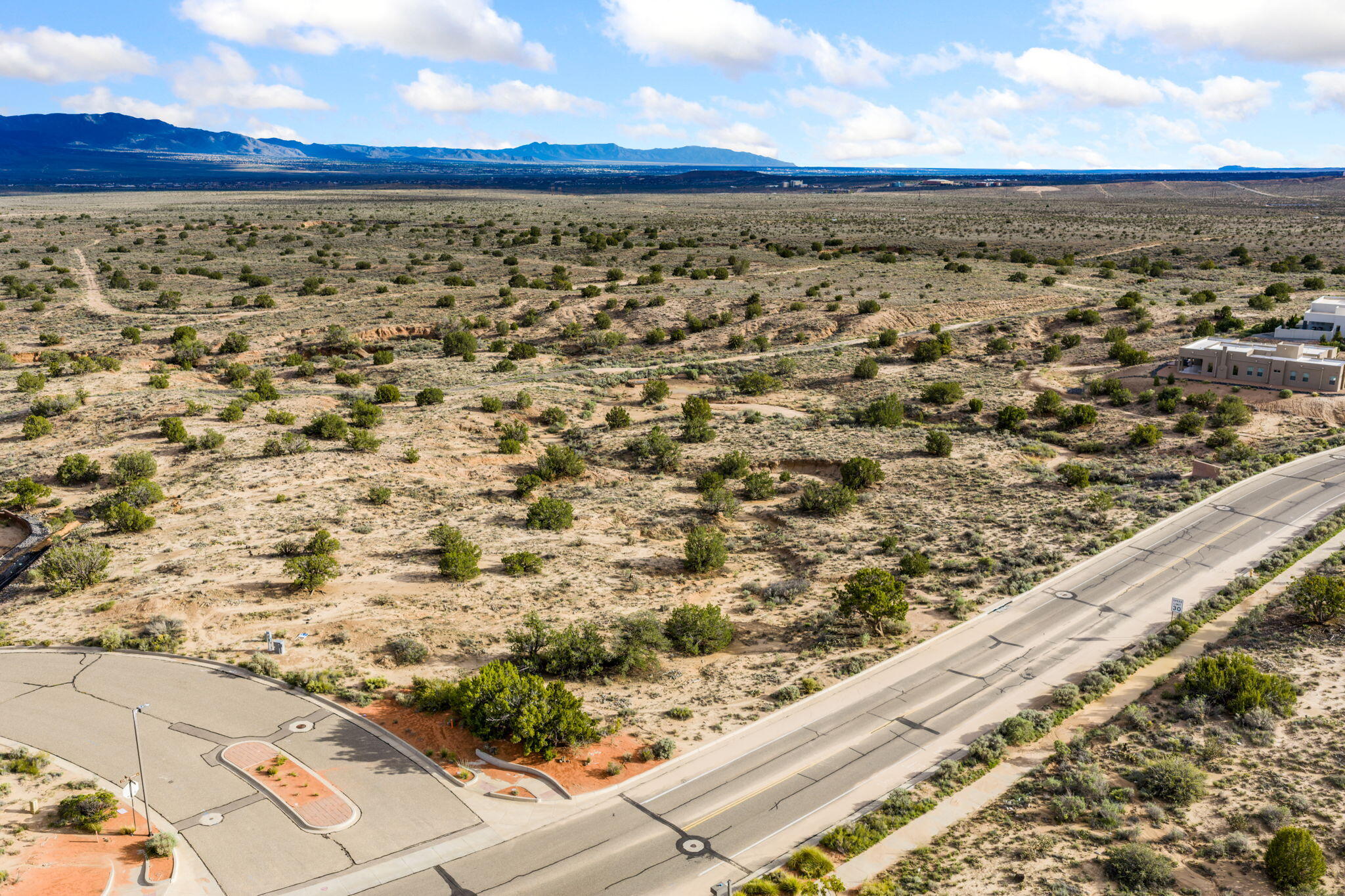 Photo 4 — 2403 Desert Zinnia Road