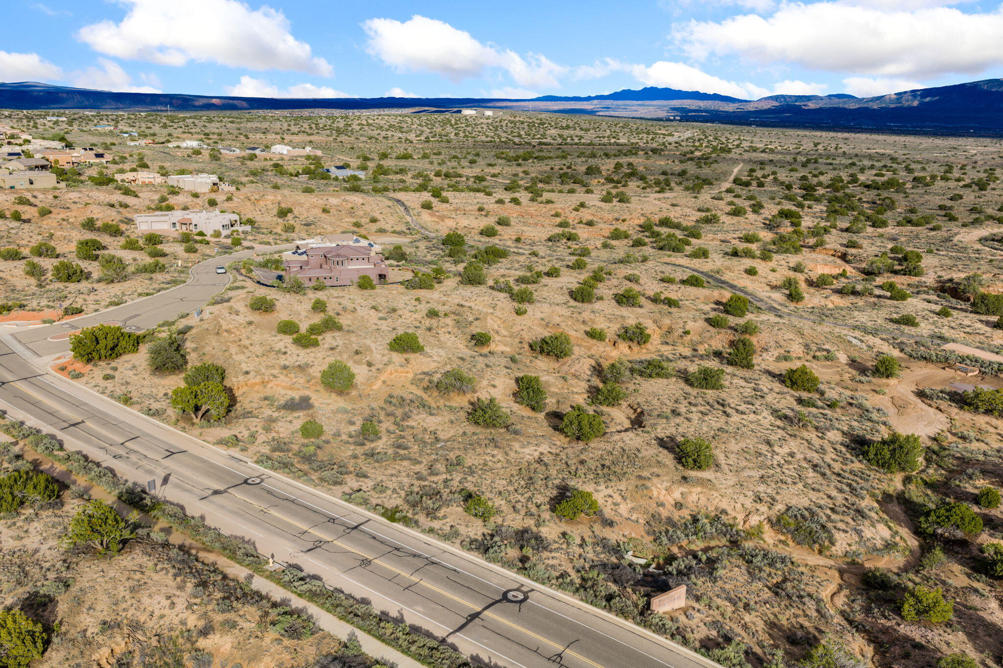 Photo 5 — 2403 Desert Zinnia Road