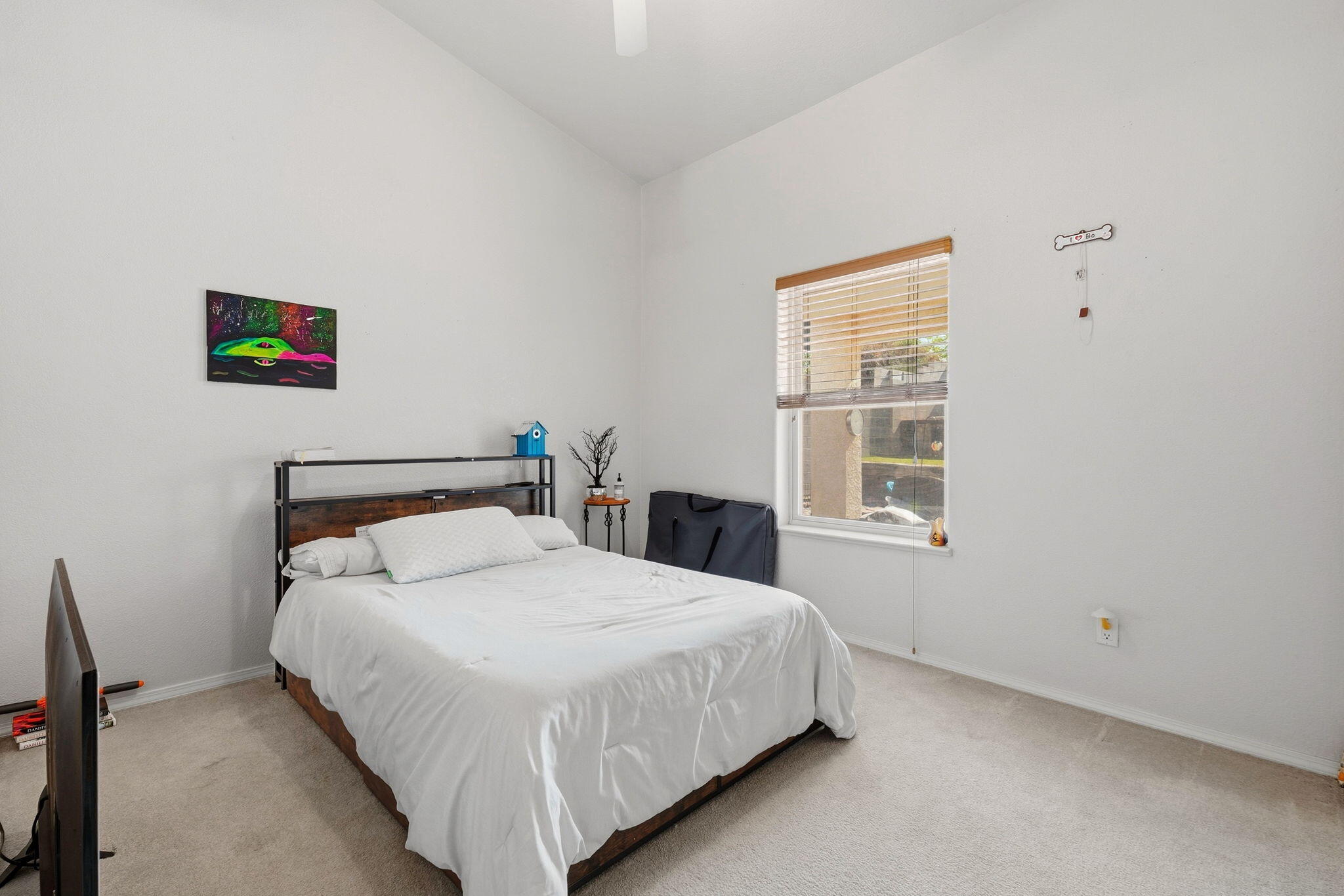 Photo 12 — 1362 Vista Escondida Court SW