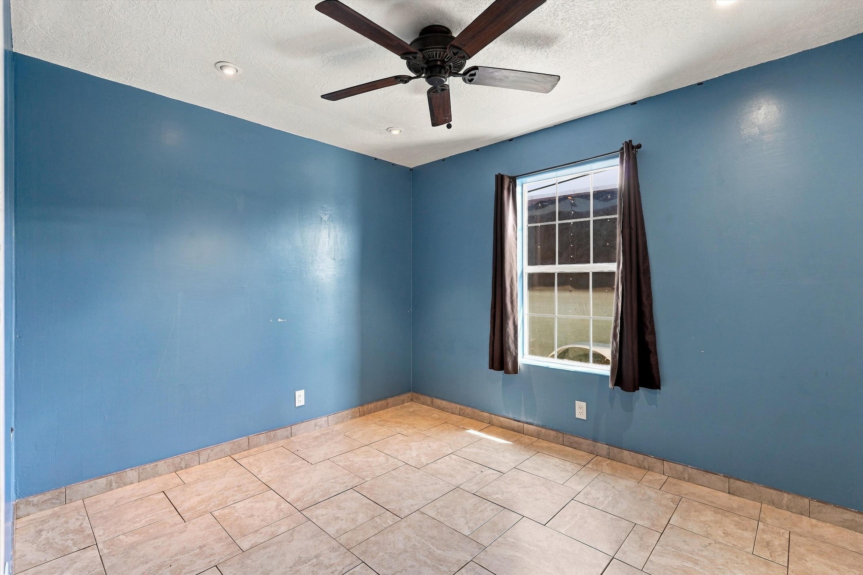 Photo 17 — 800 Sean Avenue