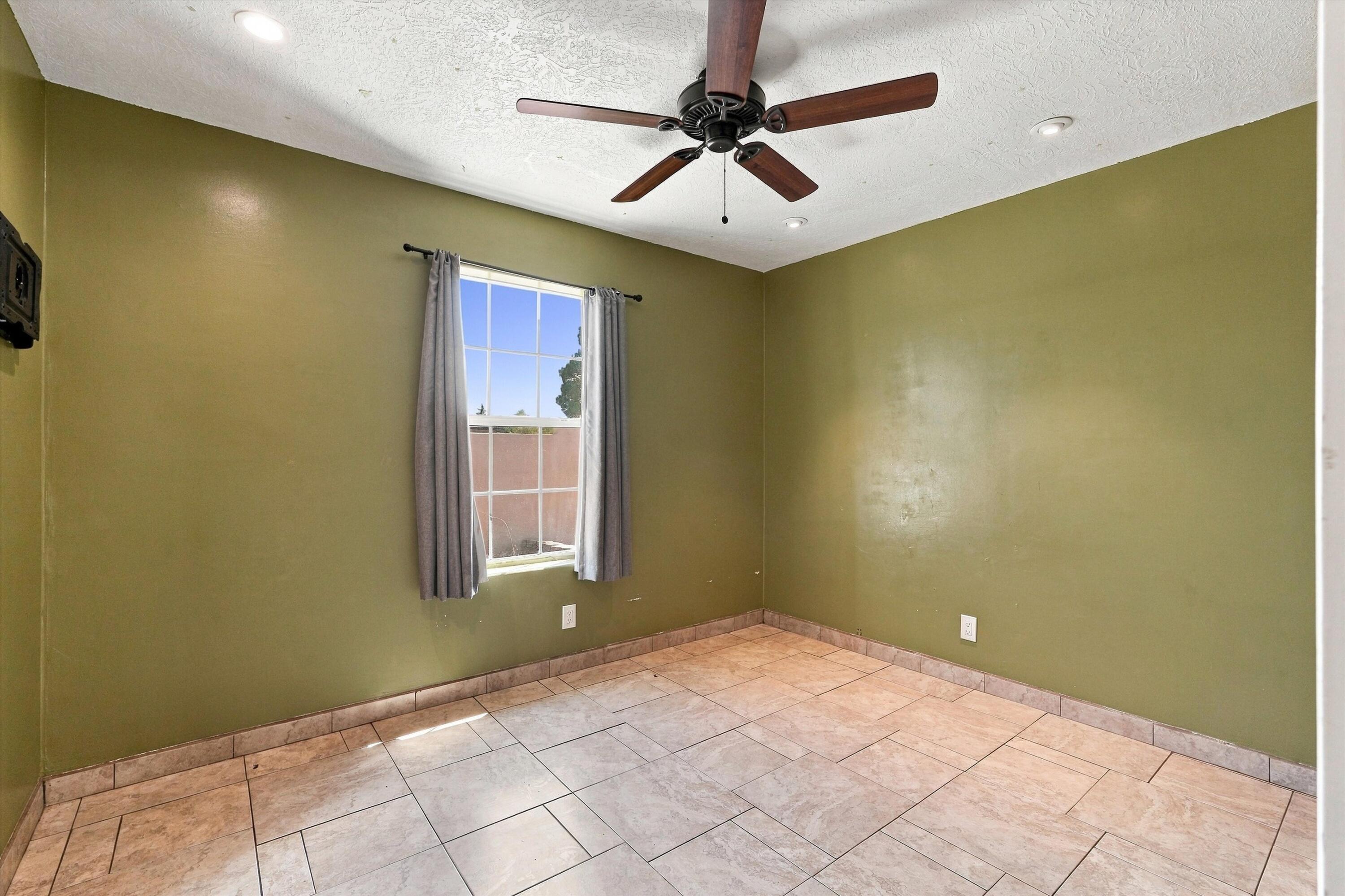 Photo 14 — 800 Sean Avenue