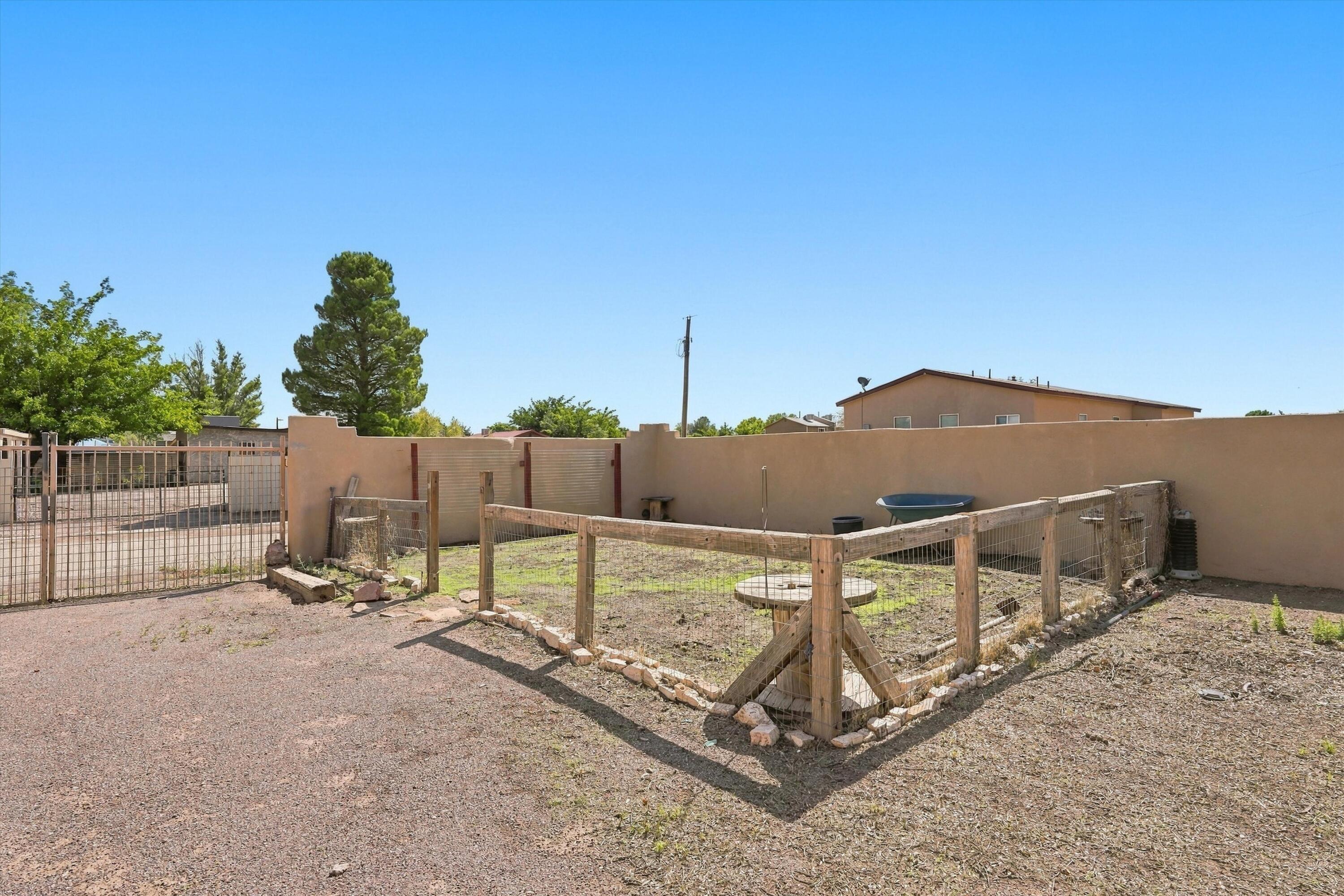 Photo 5 — 800 Sean Avenue