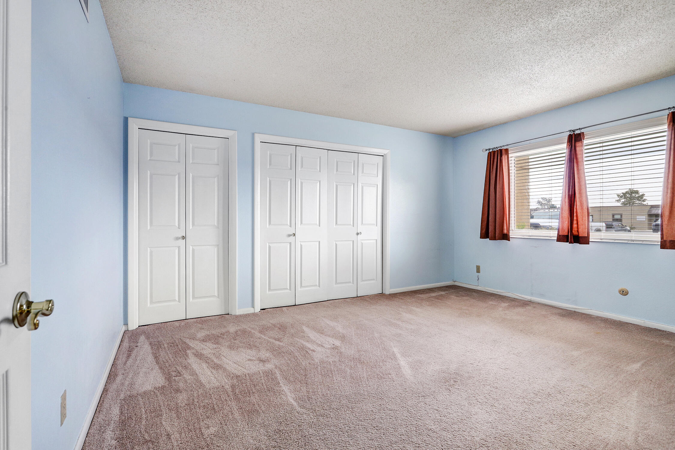 Photo 8 — 1357 Rio Rancho Boulevard SE APT D