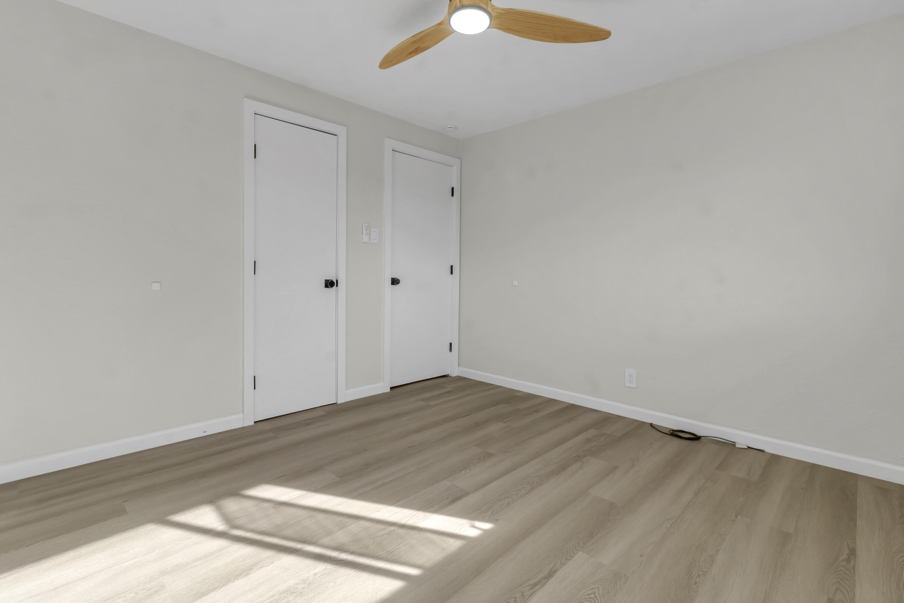 Photo 18 — 2806 Palomas Drive NE