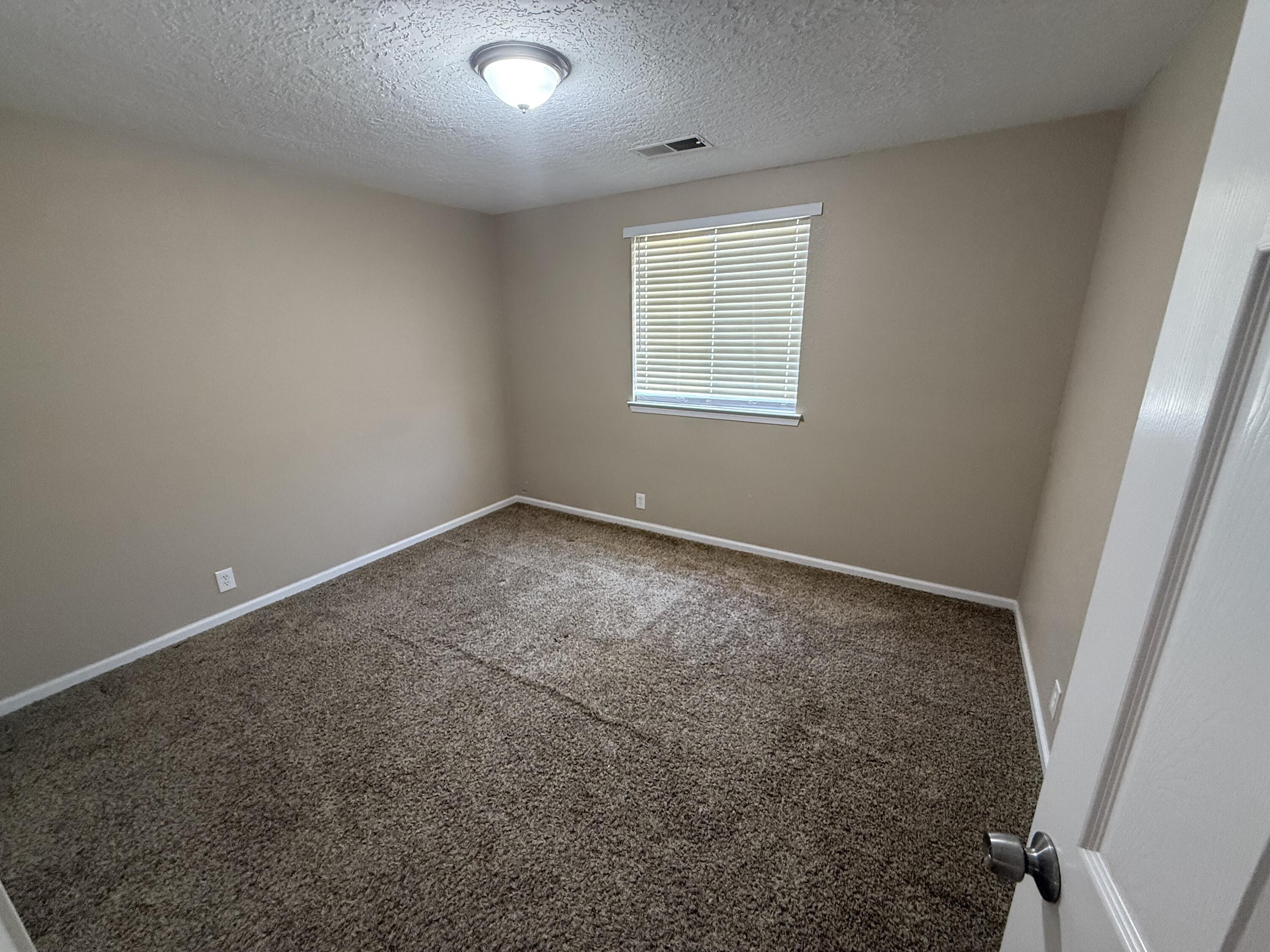Photo 10 — 6608 Mesa Solana Place NW