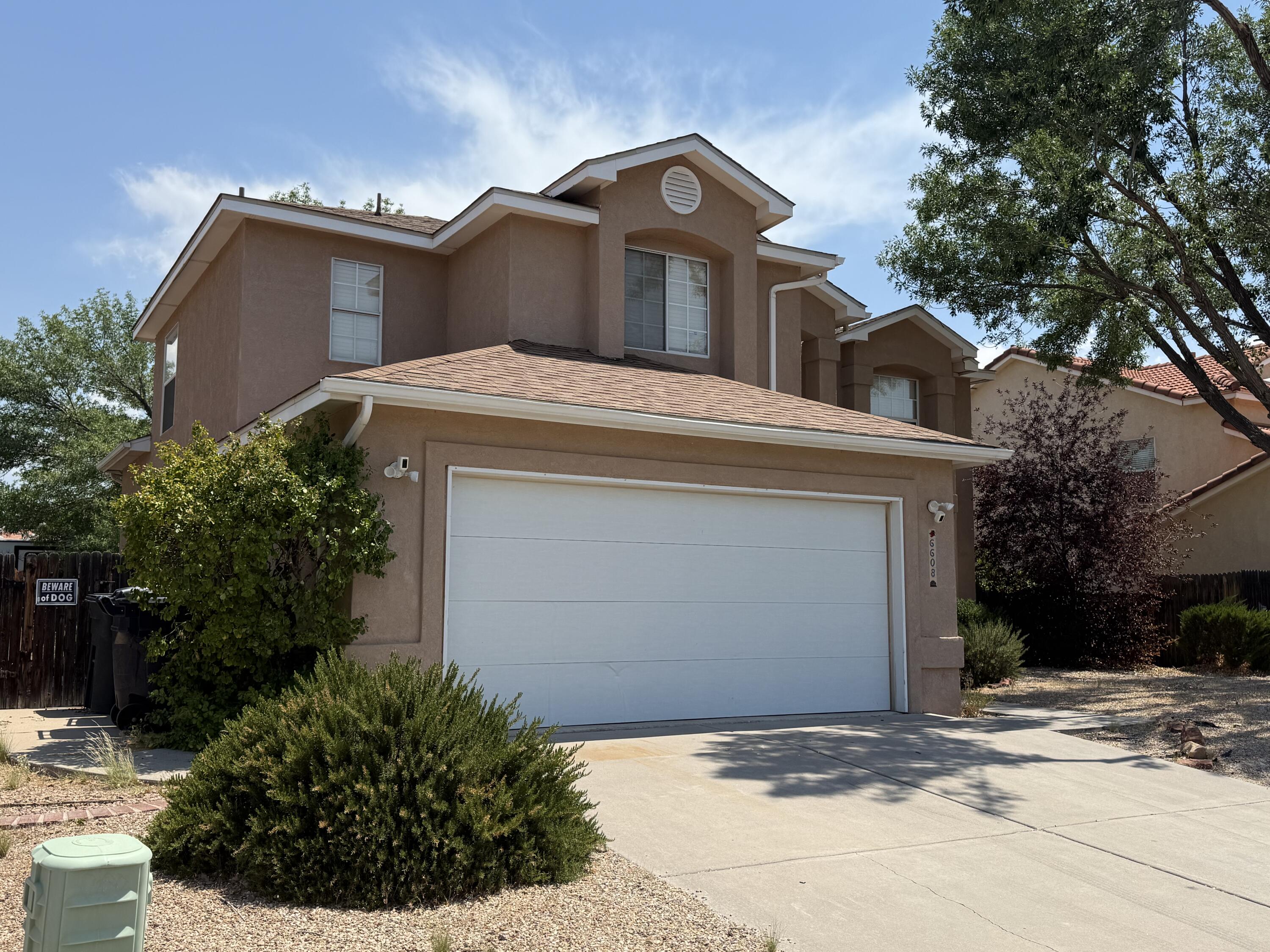 Photo 2 — 6608 Mesa Solana Place NW