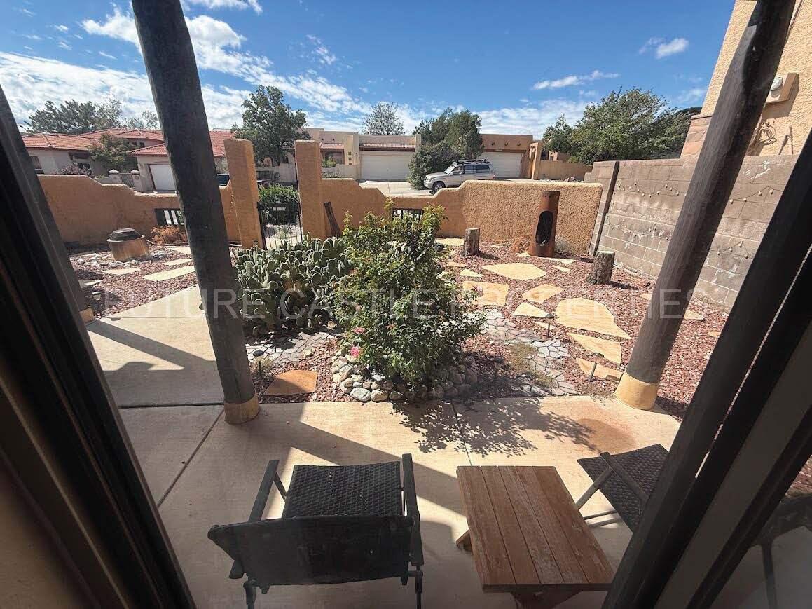 Photo 10 — 8019 Basalt Avenue NW