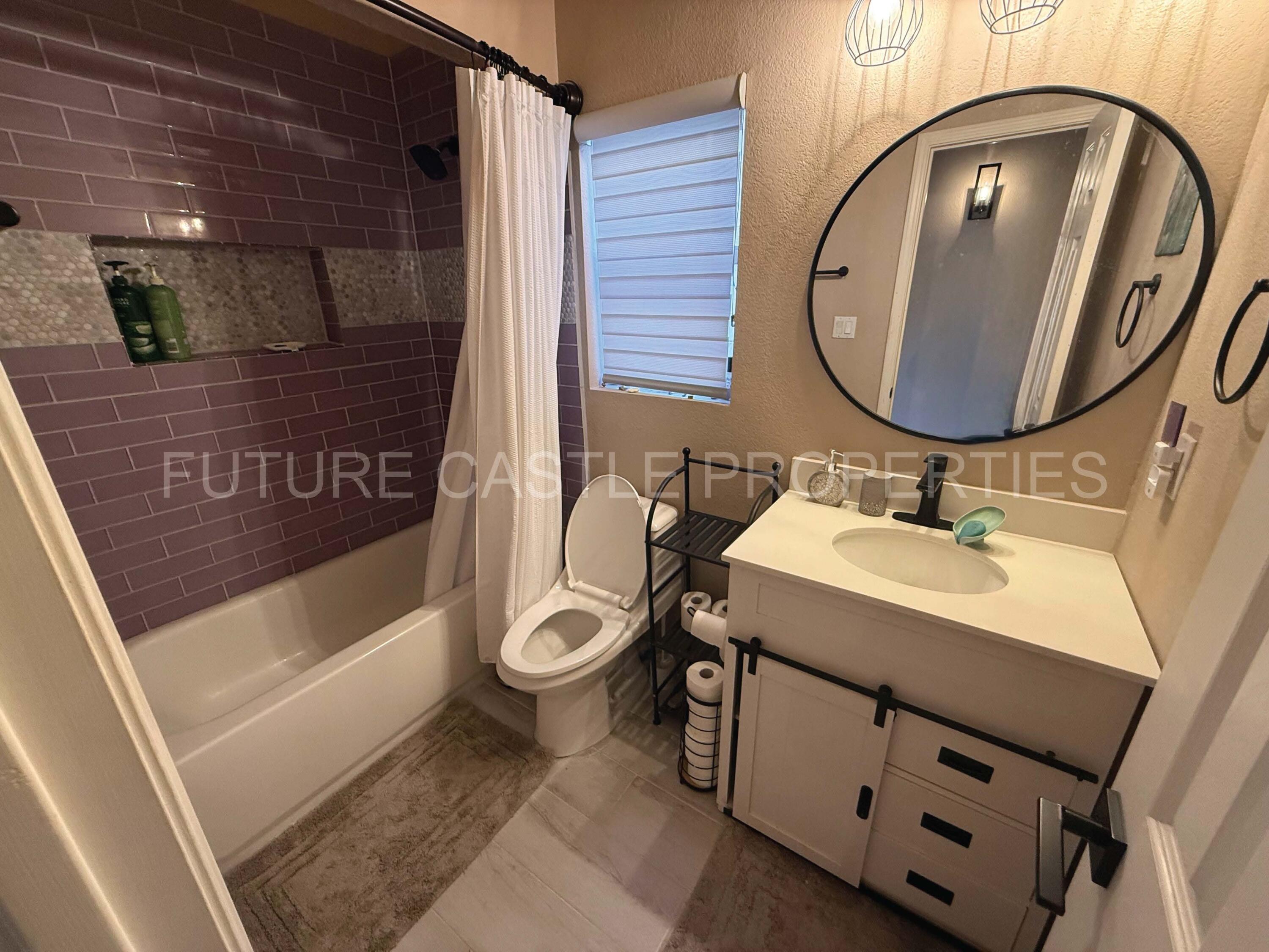 Photo 11 — 8019 Basalt Avenue NW