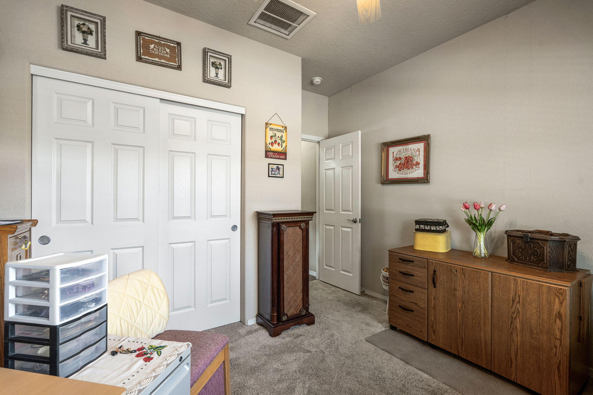 Photo 13 — 10447 Savoy Drive NW