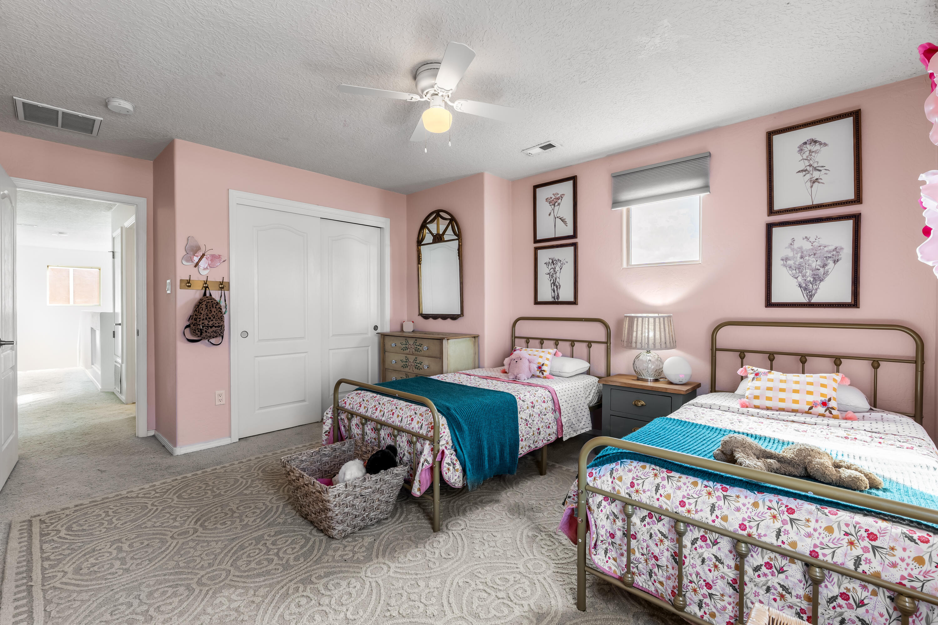 Photo 17 — 1508 Conejos Drive SE