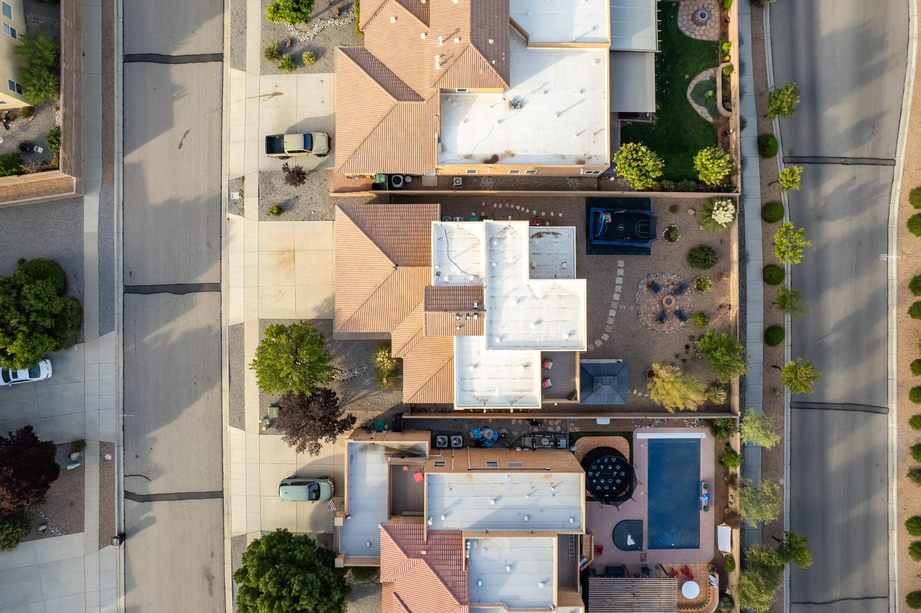Photo 9 — 1508 Conejos Drive SE