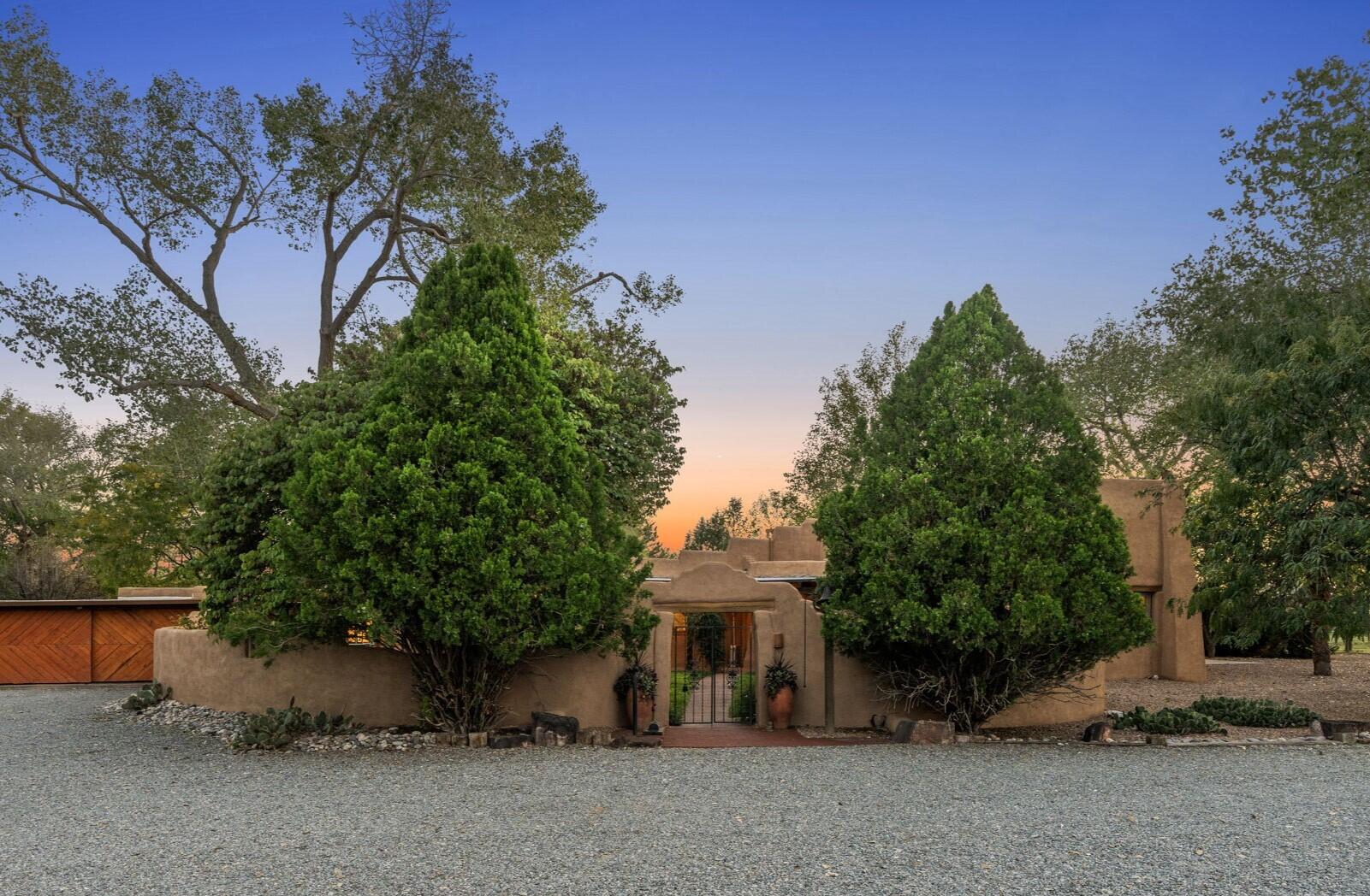 130 Koontz Road, Corrales, NM 87048