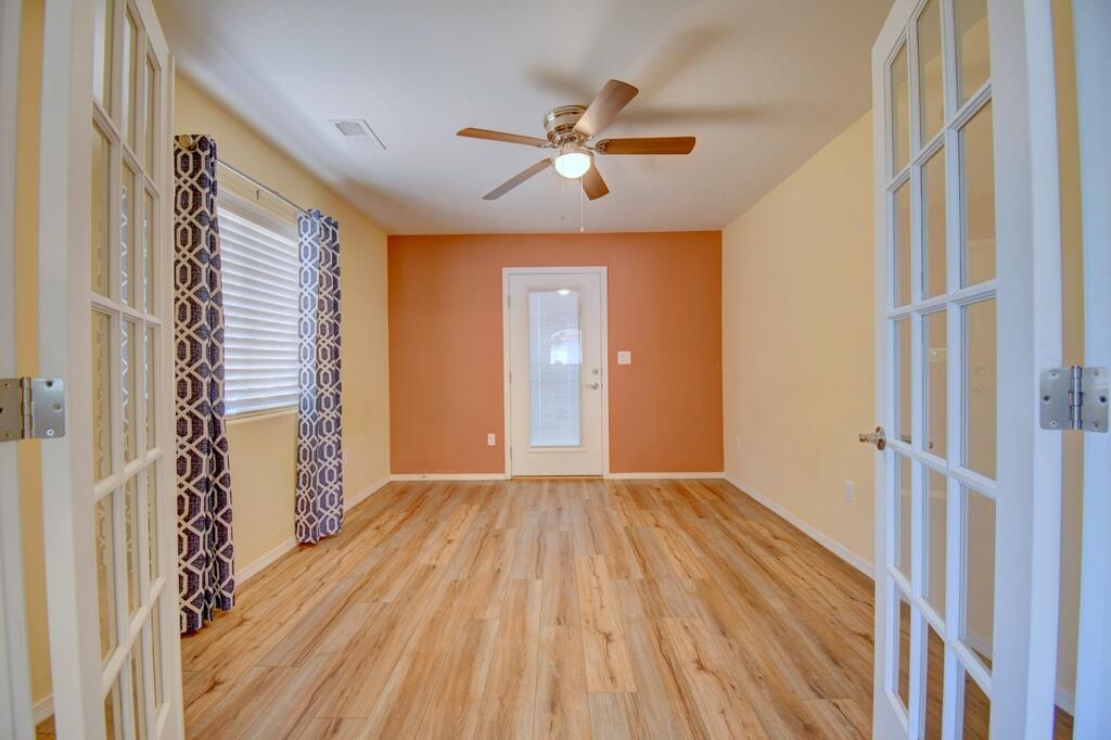 Photo 12 — 117 San Lucas Avenue