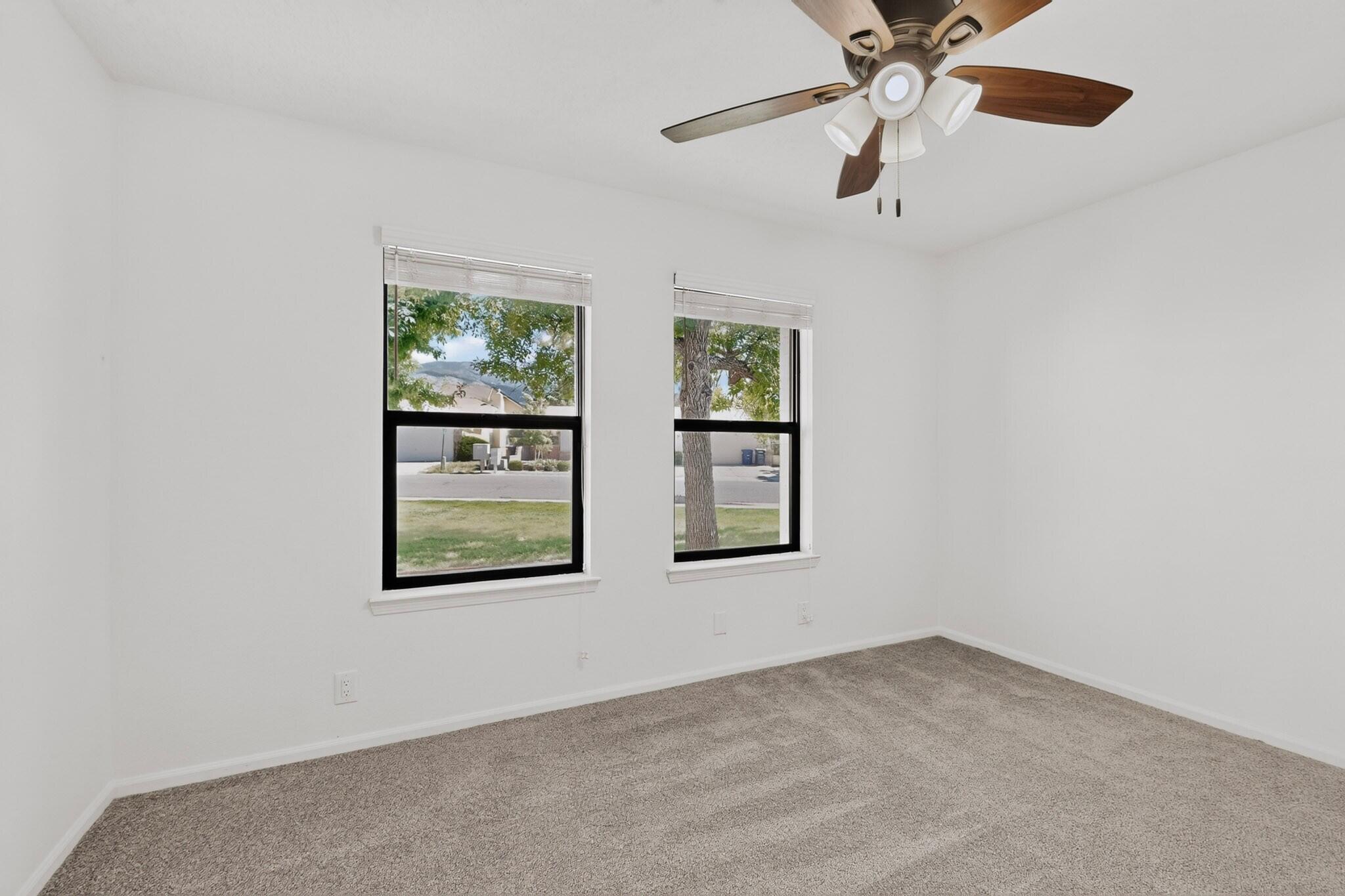 Photo 11 — 5605 Chelwood Park Boulevard NE