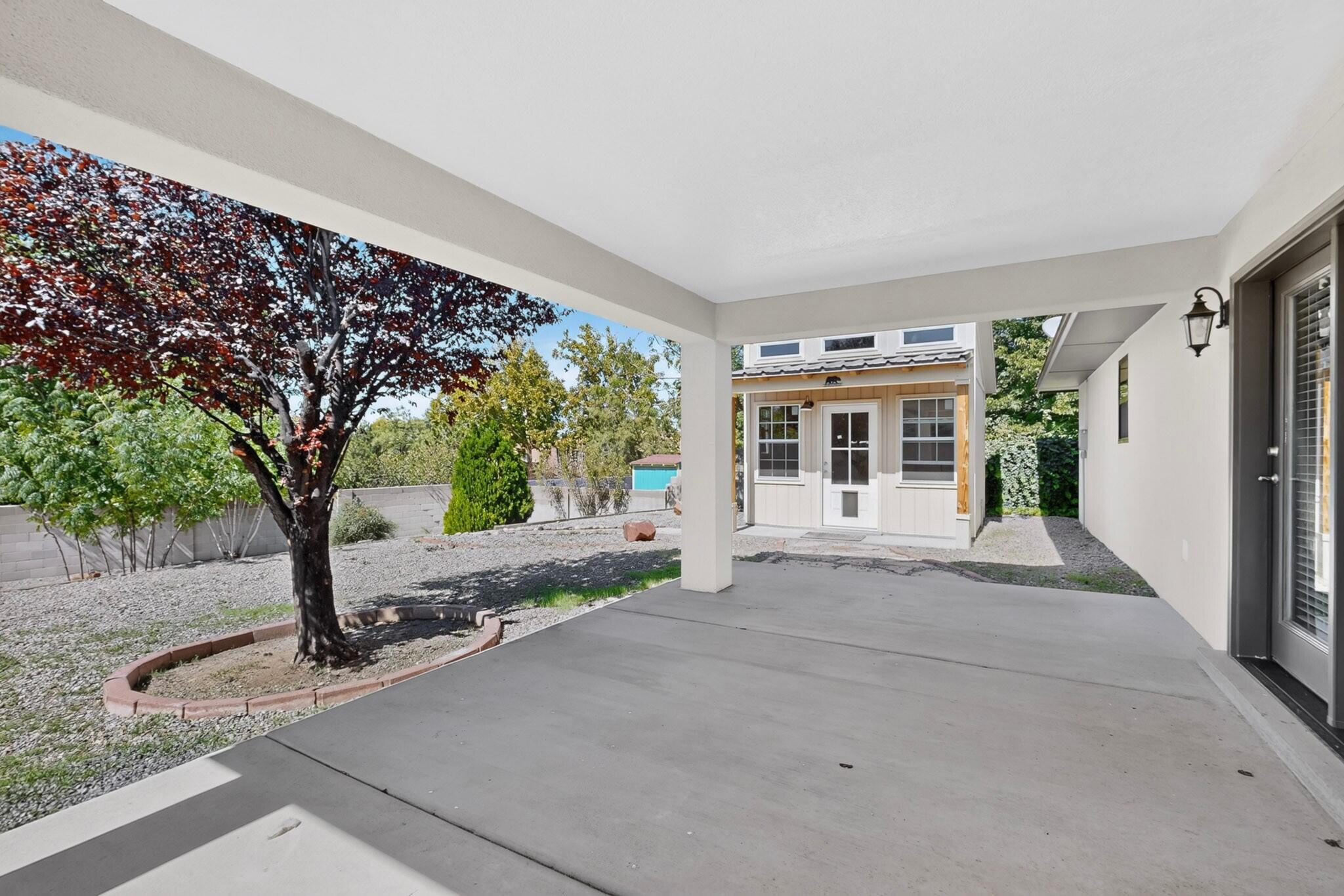 Photo 18 — 5605 Chelwood Park Boulevard NE