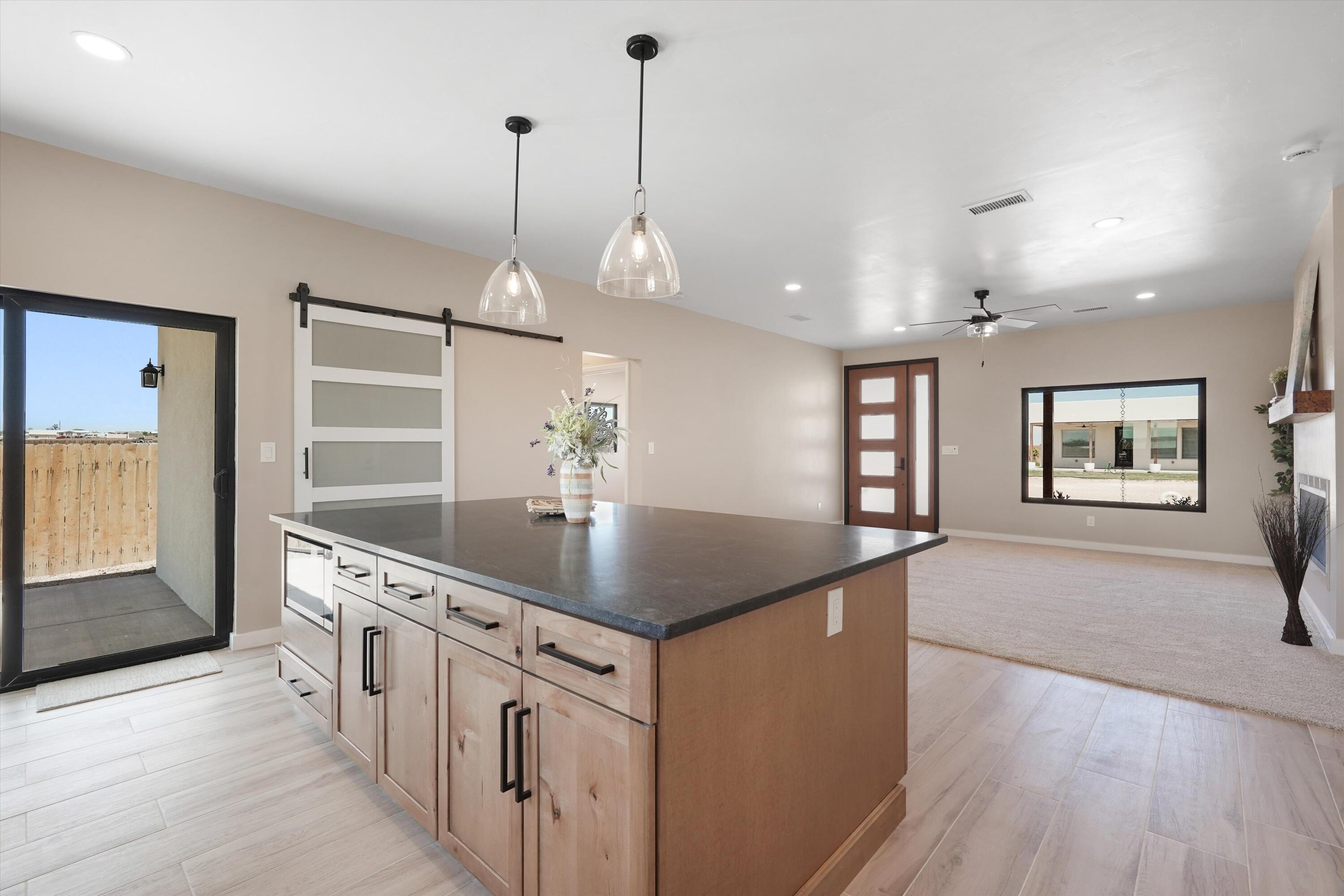 Photo 19 — 609 2nd Street NE