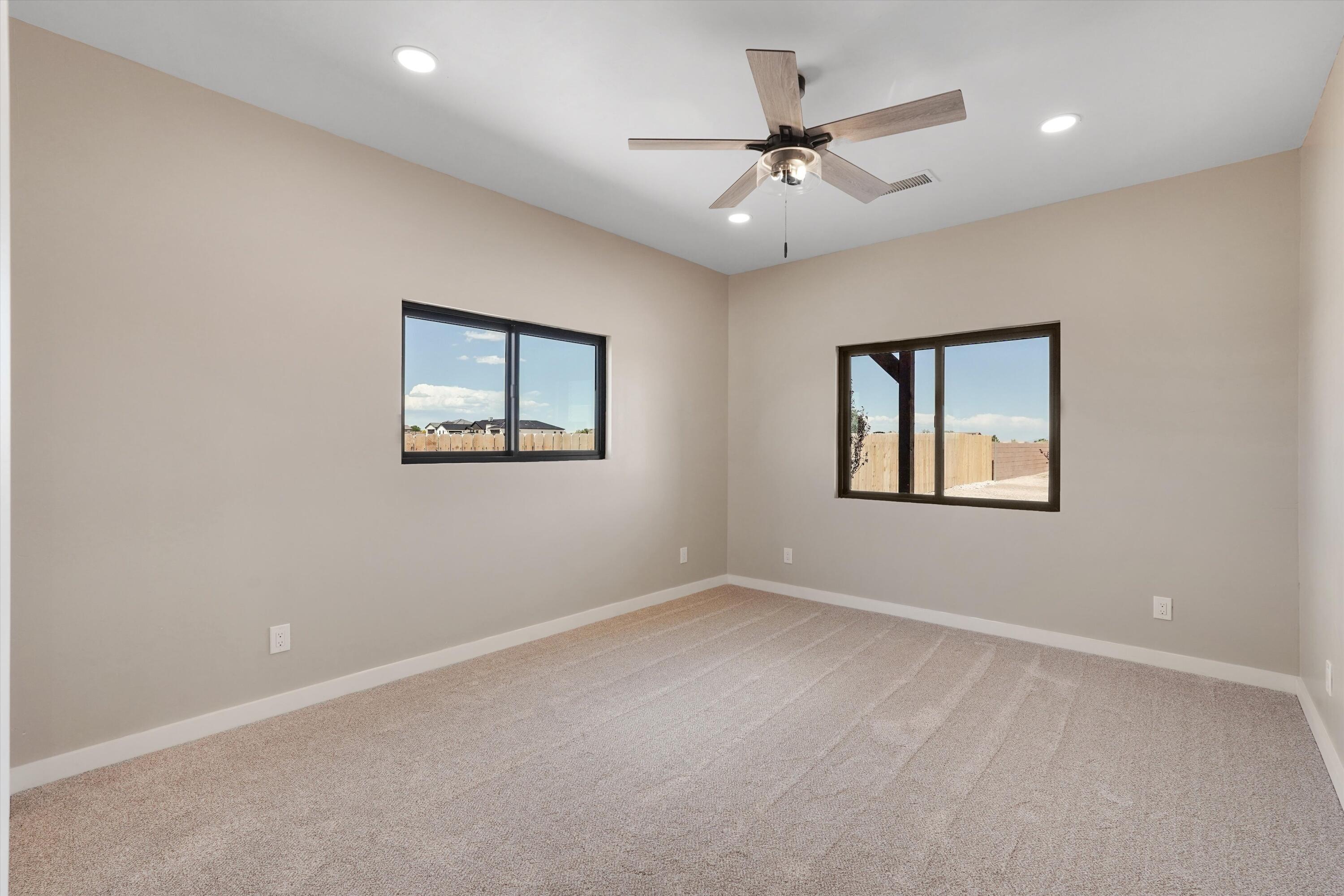 Photo 15 — 609 2nd Street NE