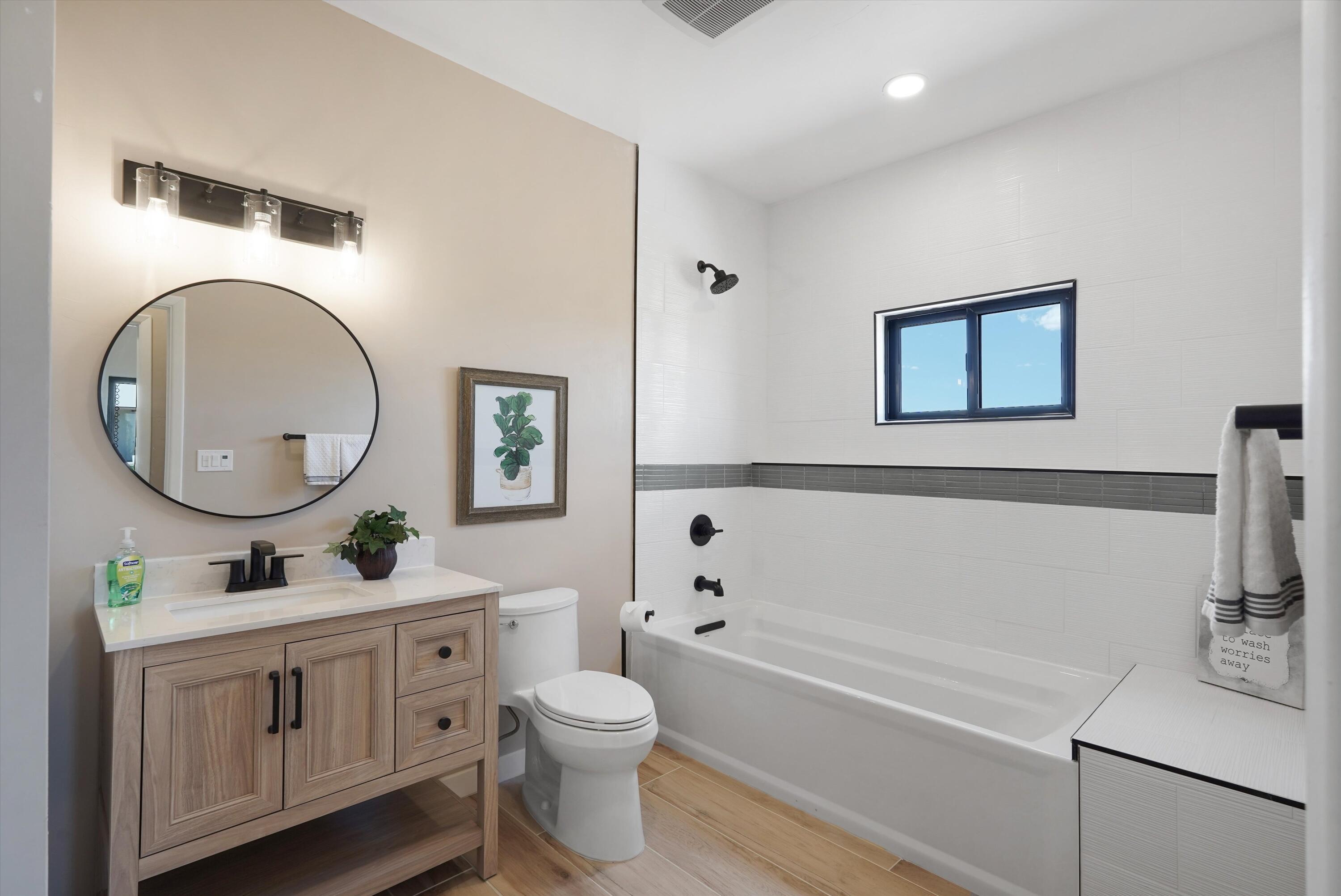 Photo 12 — 609 2nd Street NE