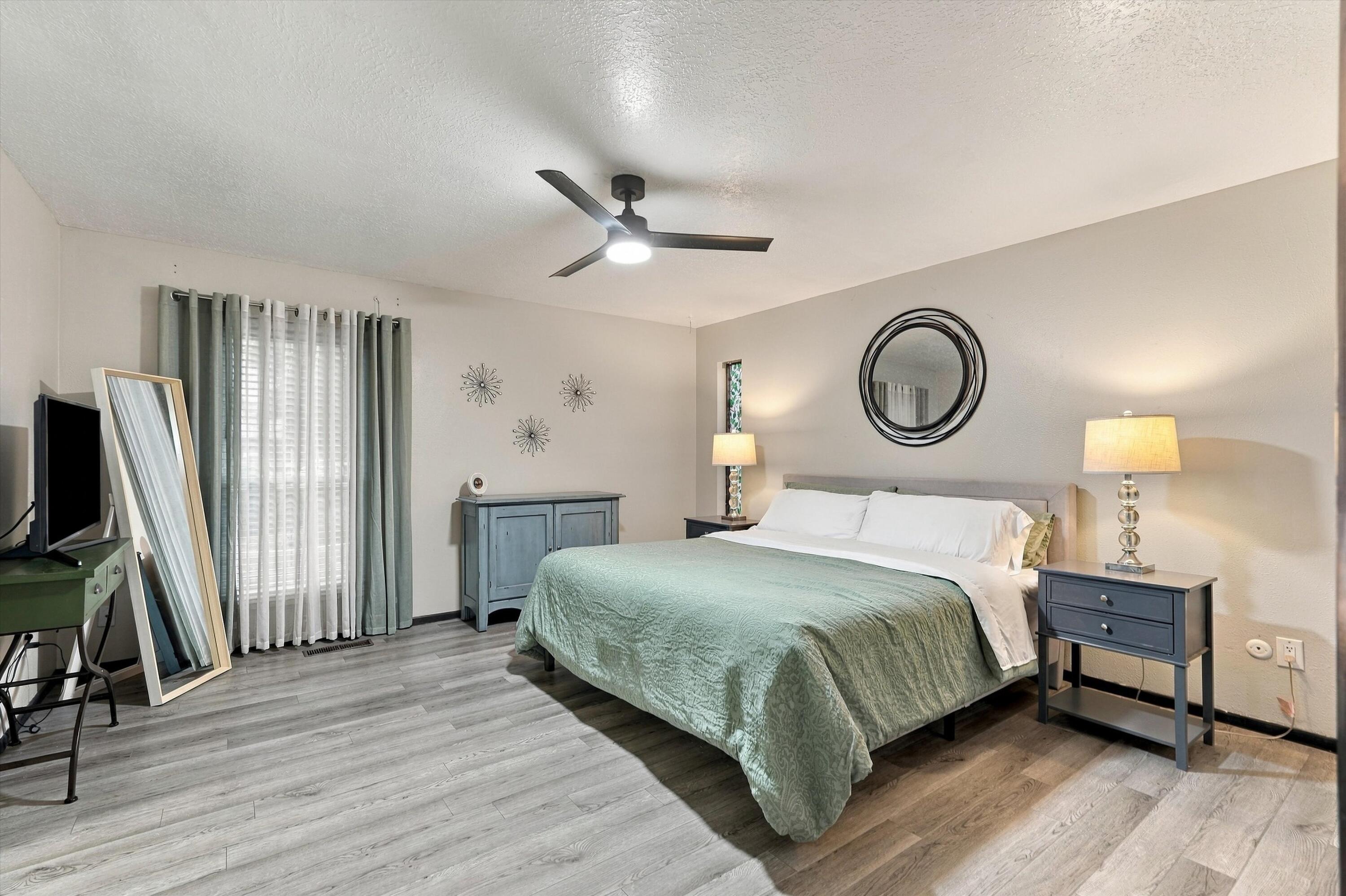 Photo 17 — 1333 Monte Largo Drive NE