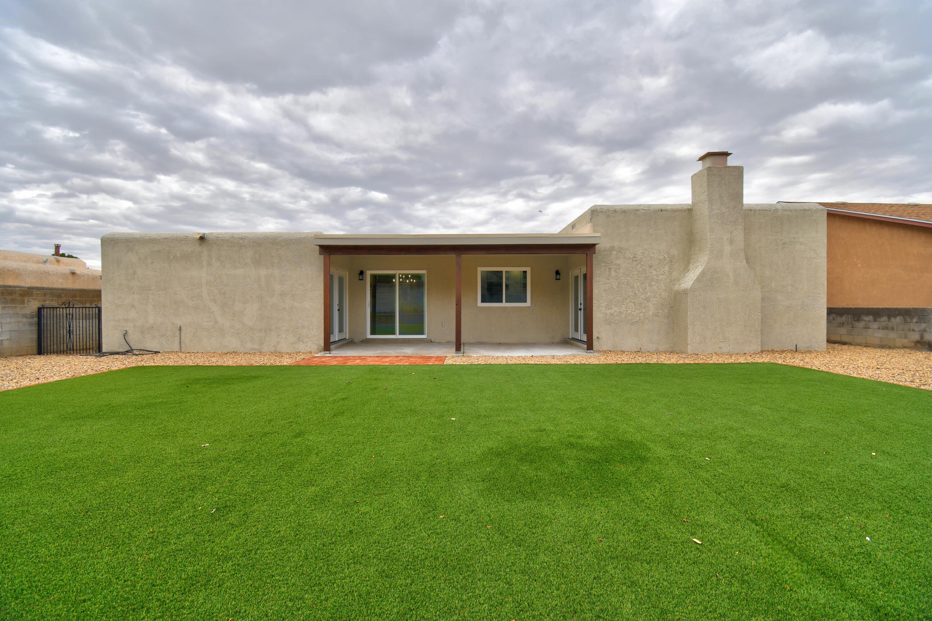 Photo 5 — 4100 Cibola Village Drive NE
