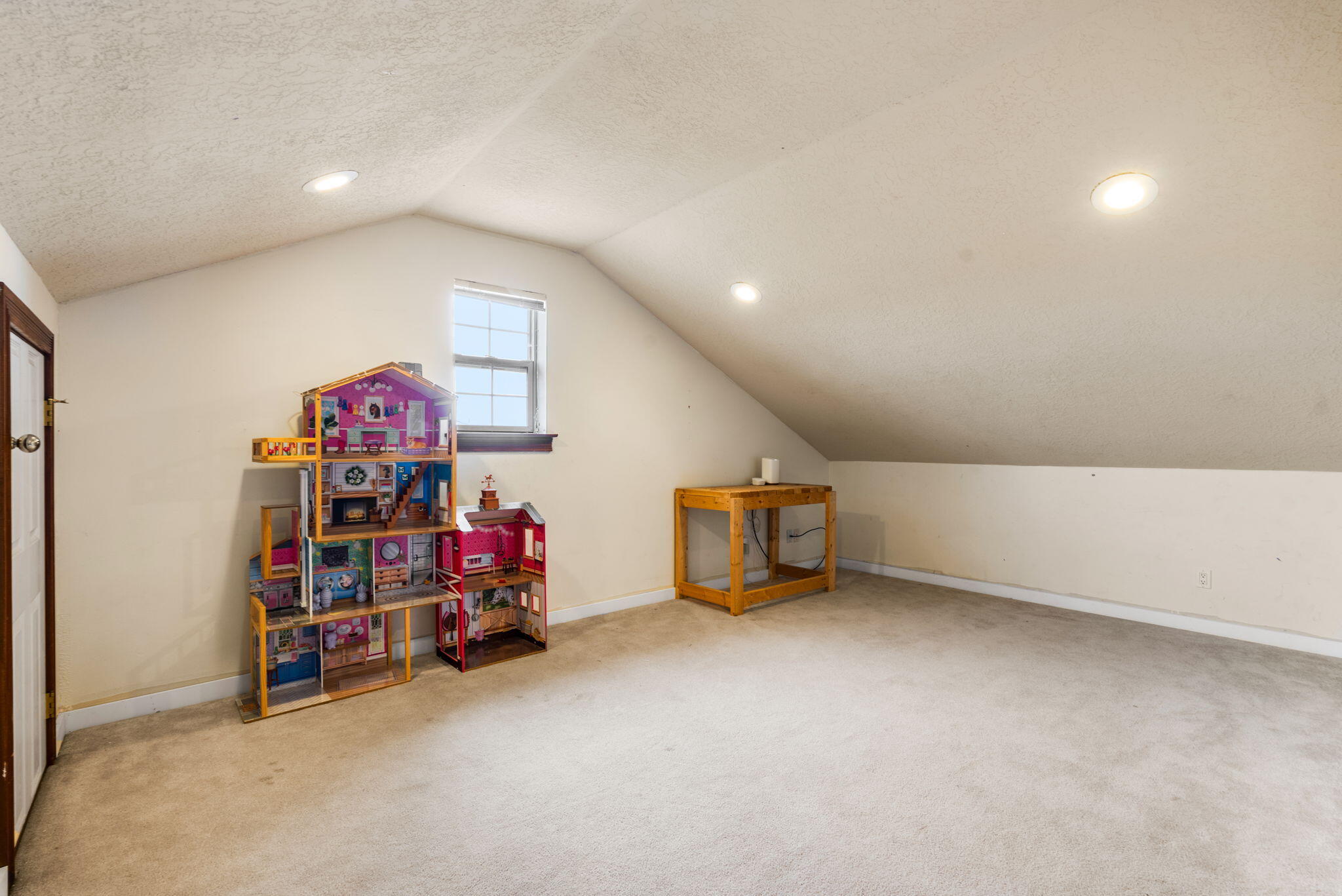 Photo 15 — 46 Epoch Drive