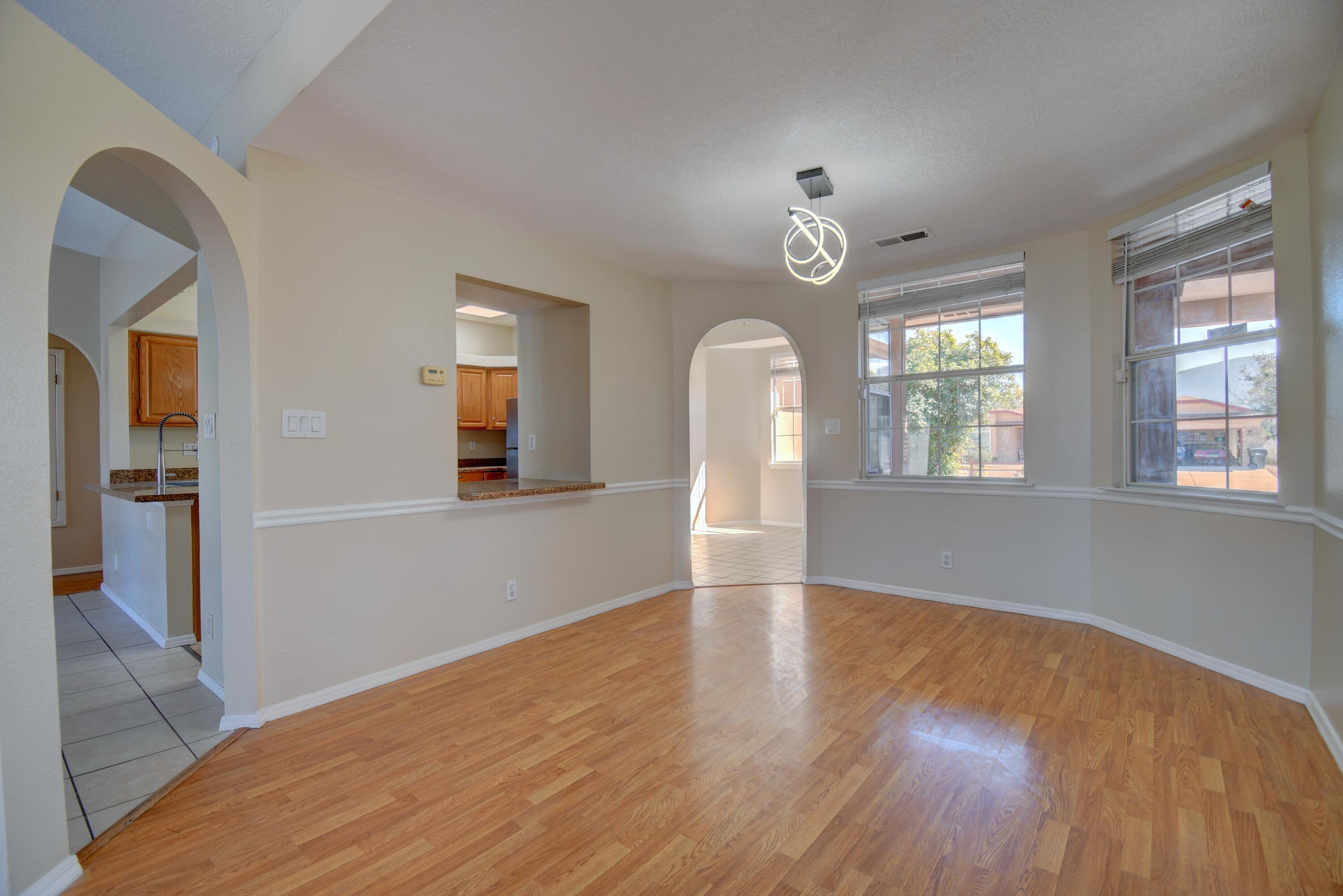 Photo 17 — 2636 Sandia Loop NE