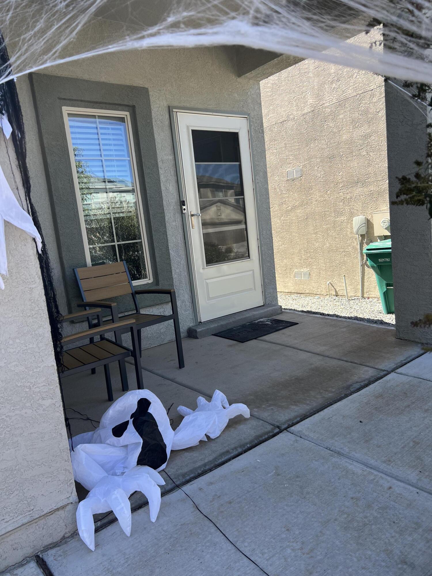 4820 Blackburn Road NE, Rio Rancho, NM 87144