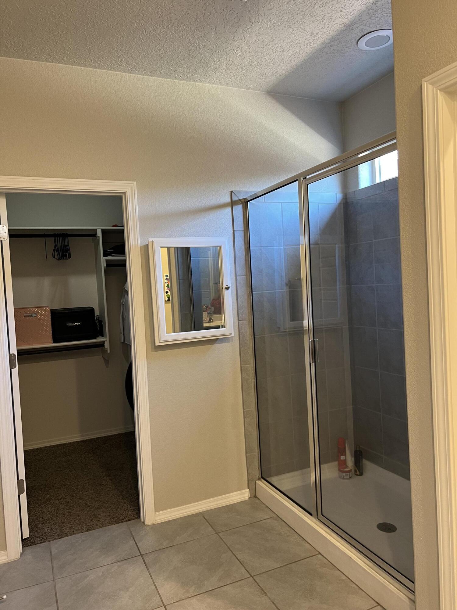 Photo 13 — 4820 Blackburn Road NE