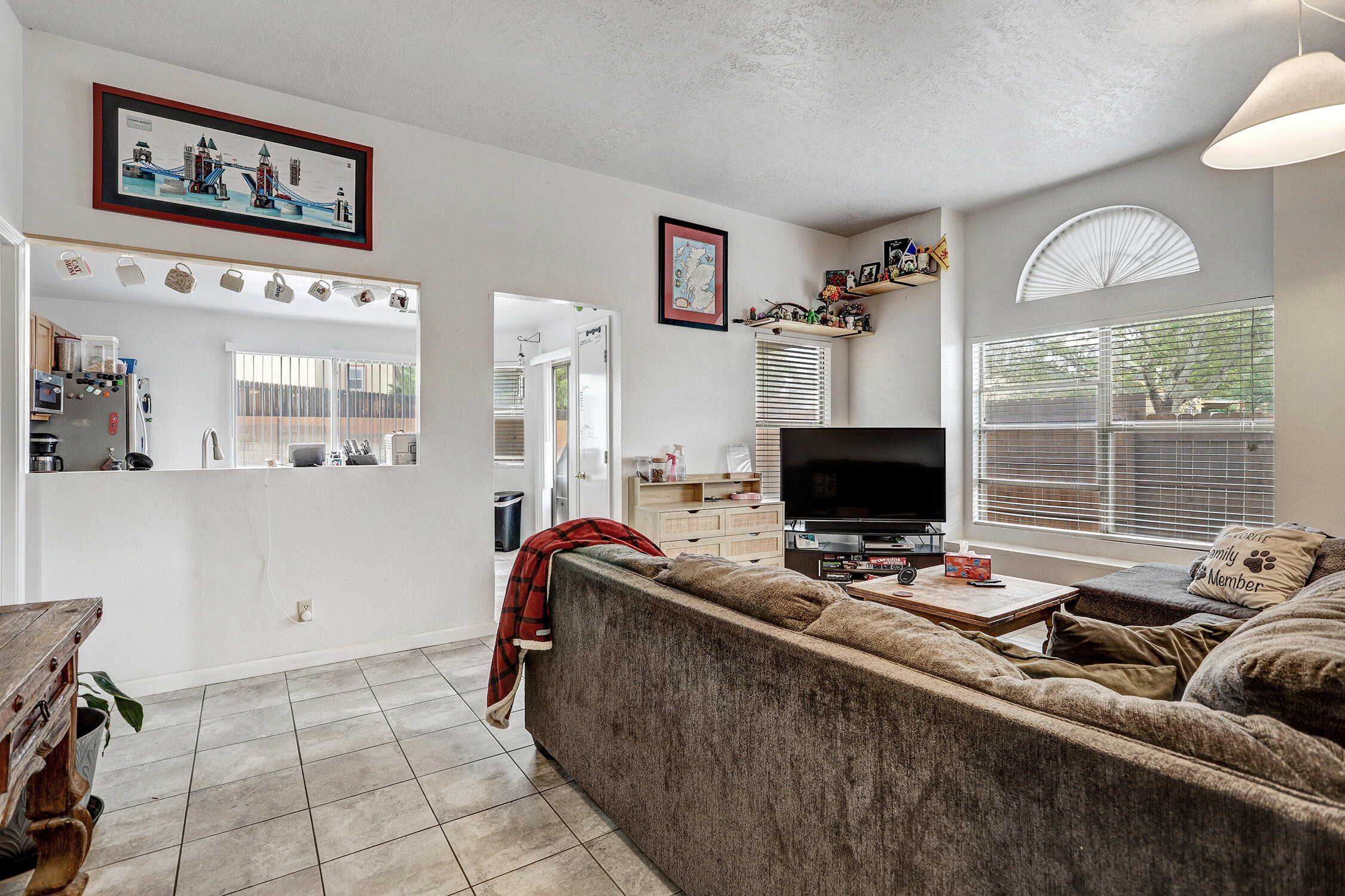 Photo 14 — 1645 Evelyn Drive NE