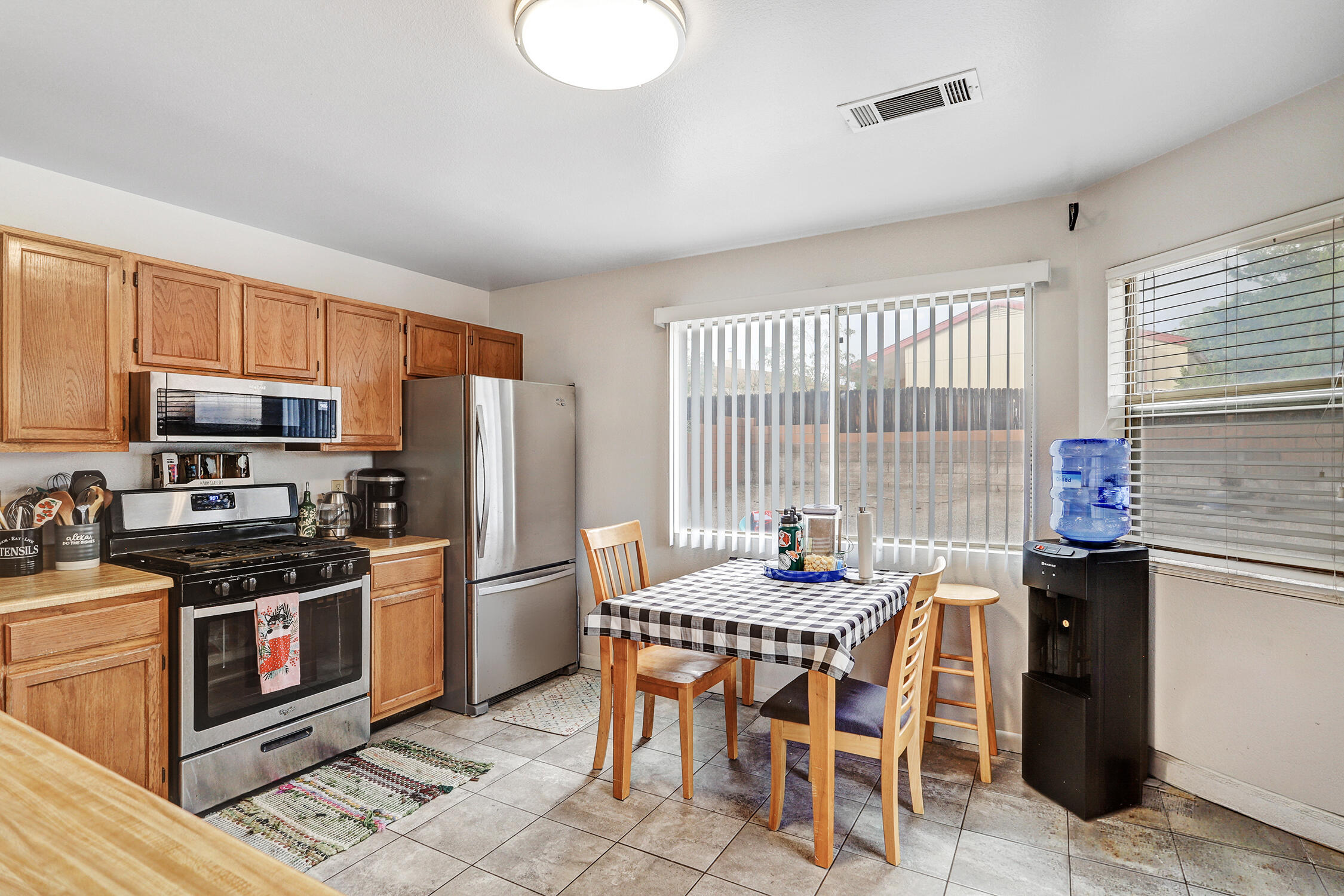 Photo 15 — 1645 Evelyn Drive NE