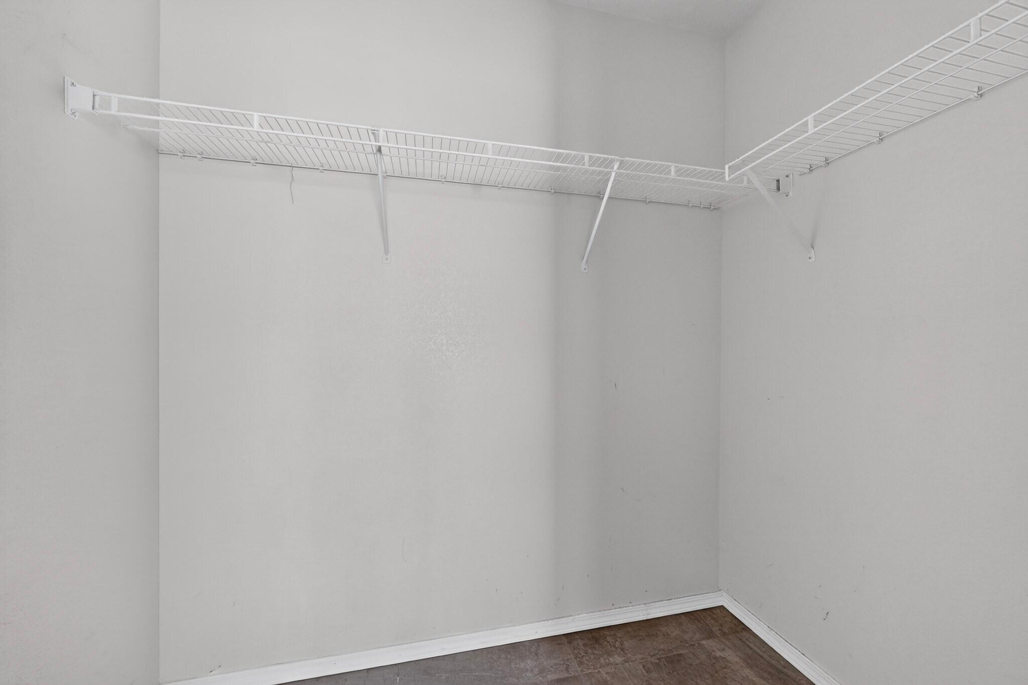 Photo 8 — 2101 Gait Street SW