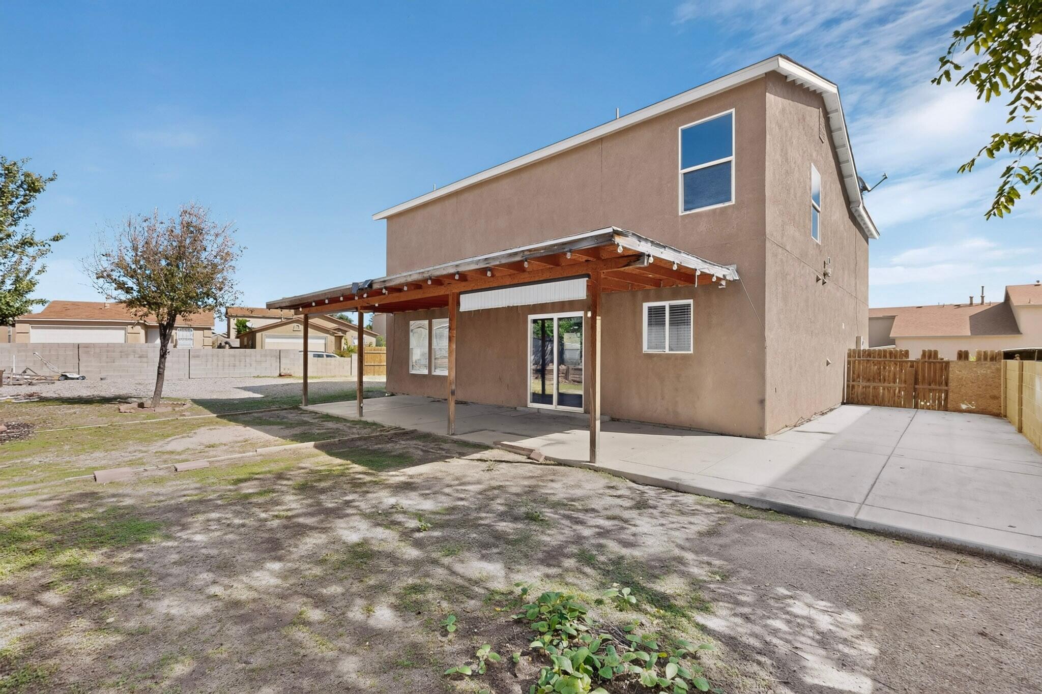 Photo 15 — 2101 Gait Street SW