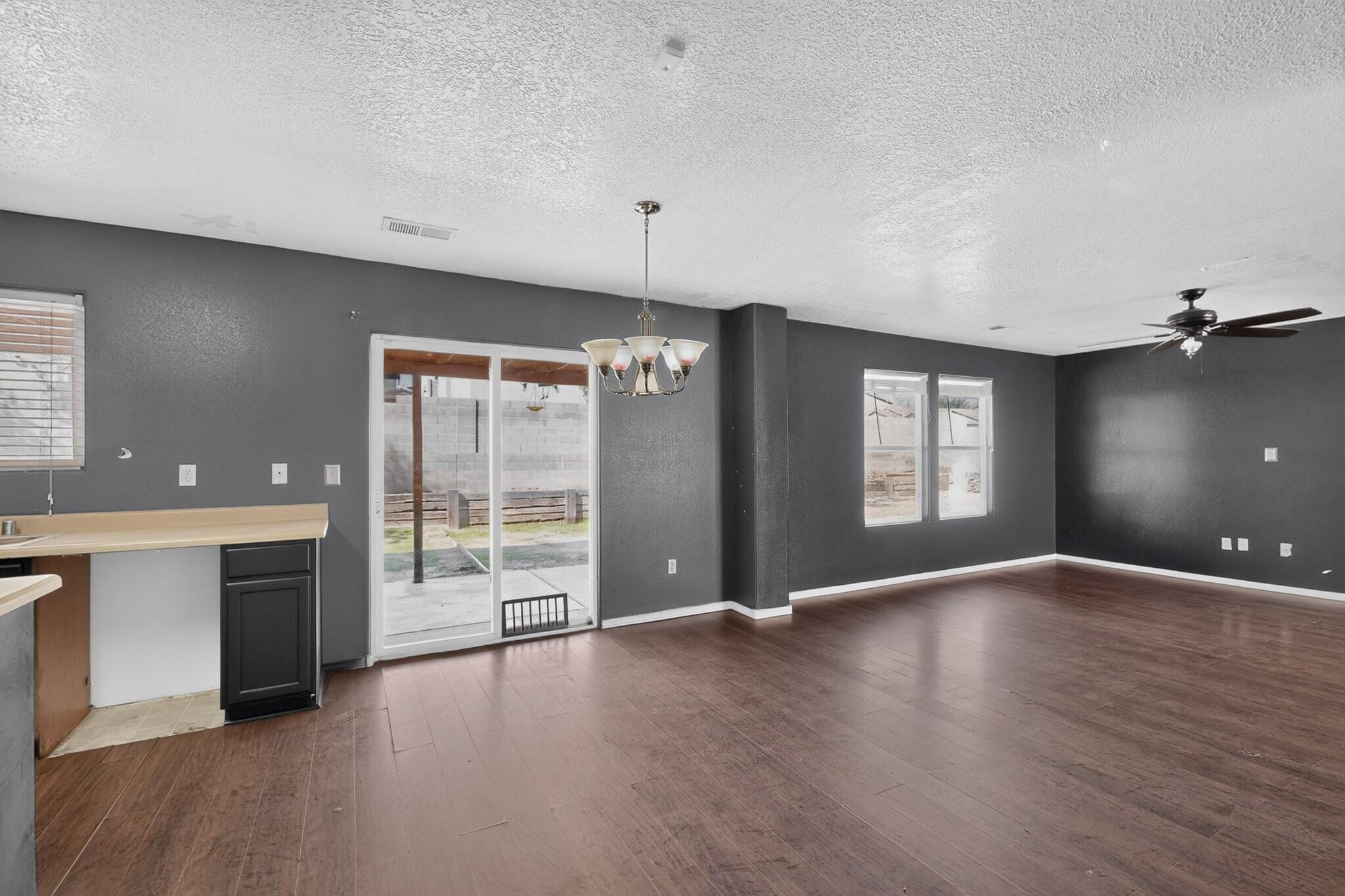Photo 19 — 2101 Gait Street SW