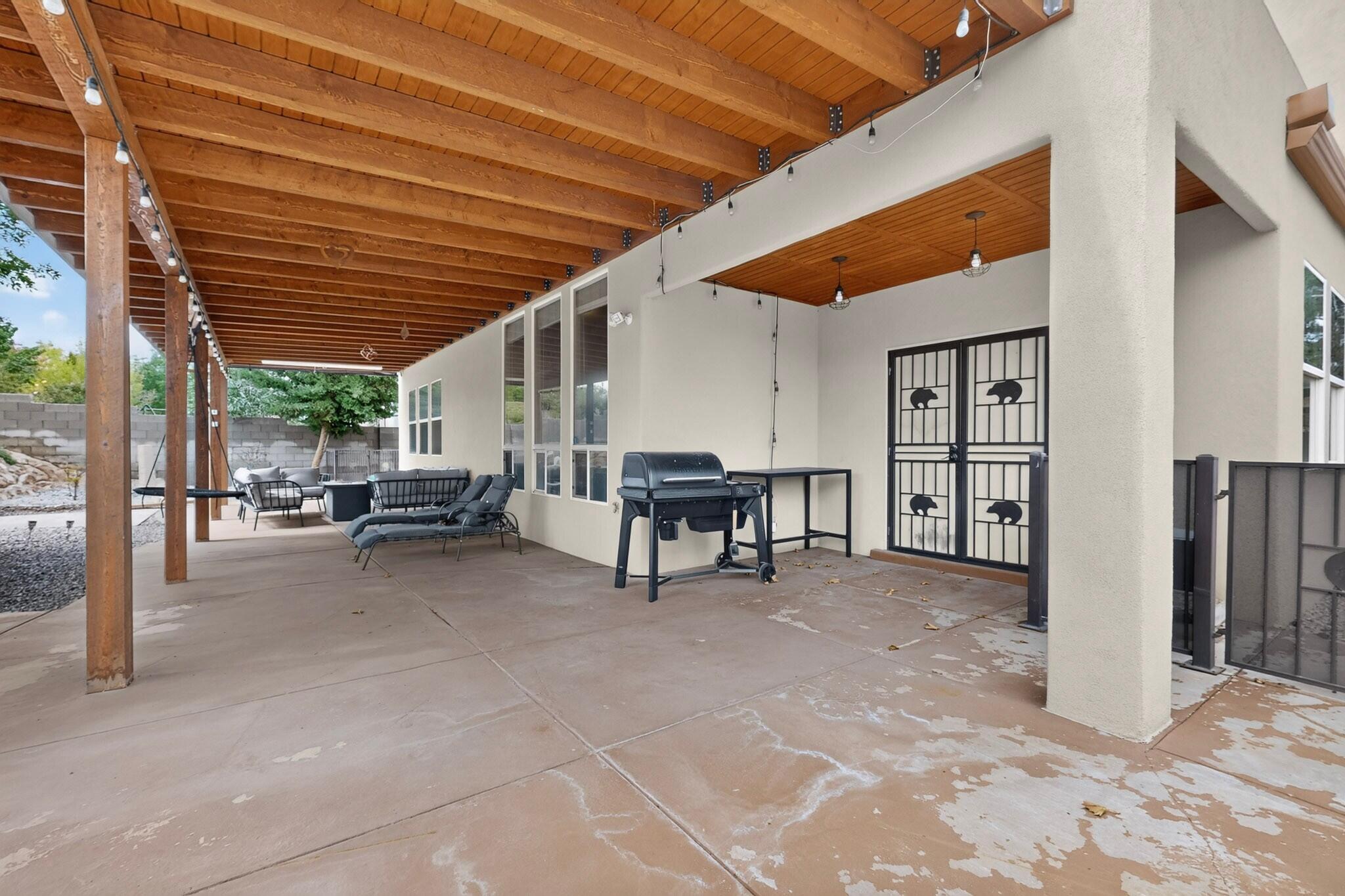 Photo 11 — 5036 Brown Bear Drive NE