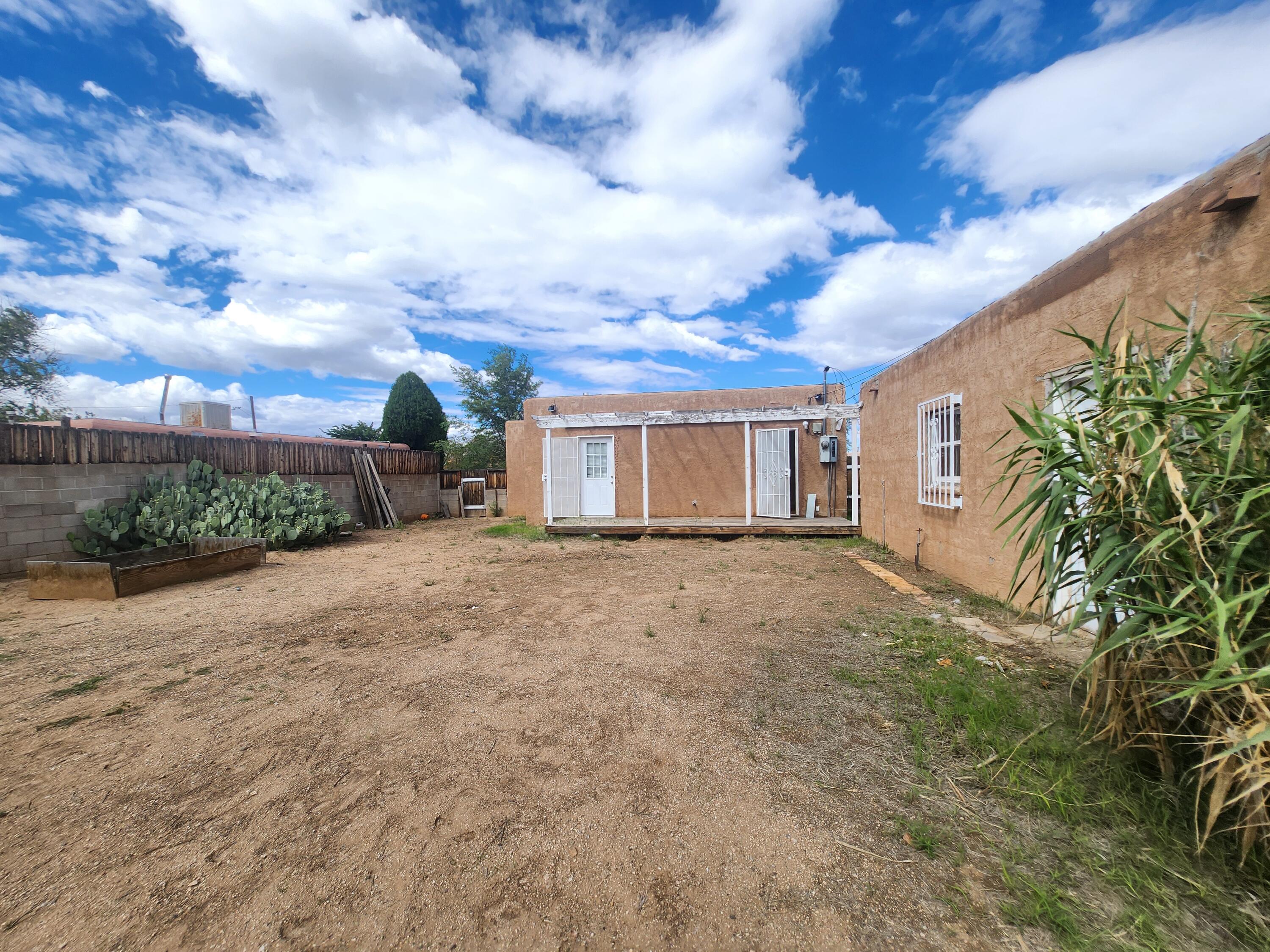 Photo 2 — 8110 Roma Avenue NE