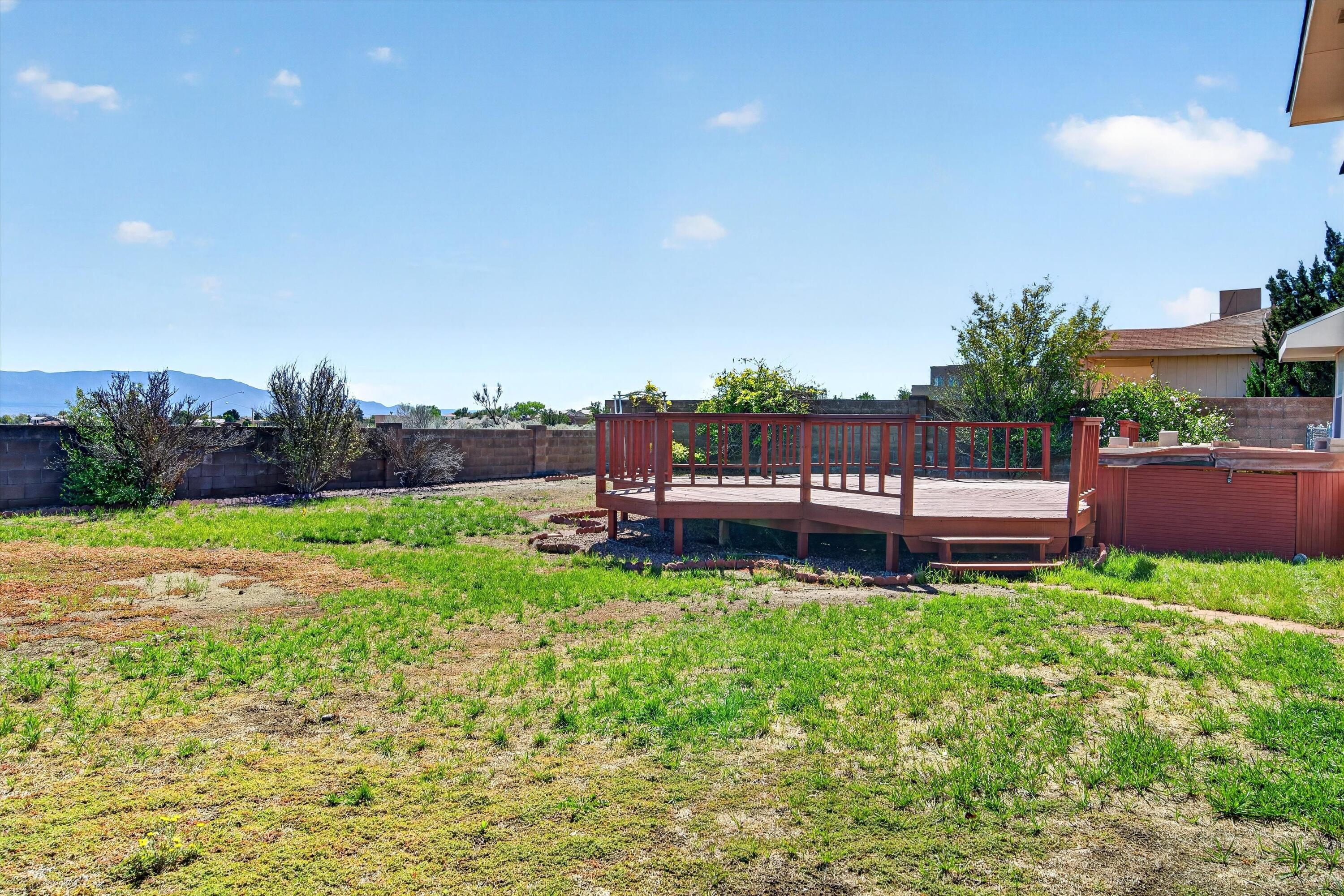 Photo 10 — 3233 Chandra Lane SE