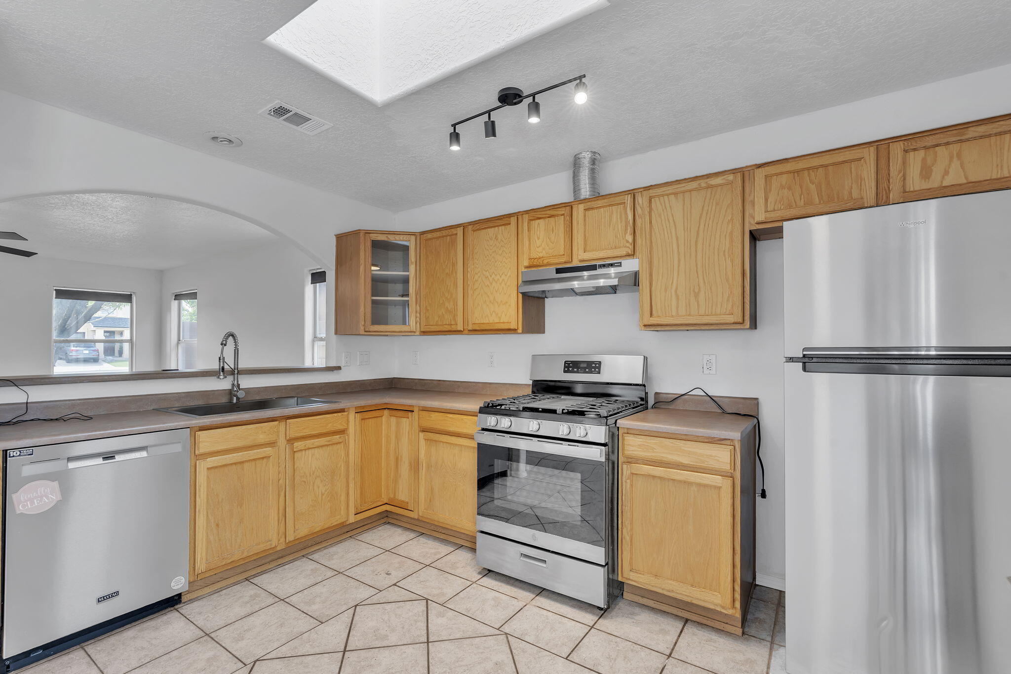 Photo 13 — 7711 Kane Court NW