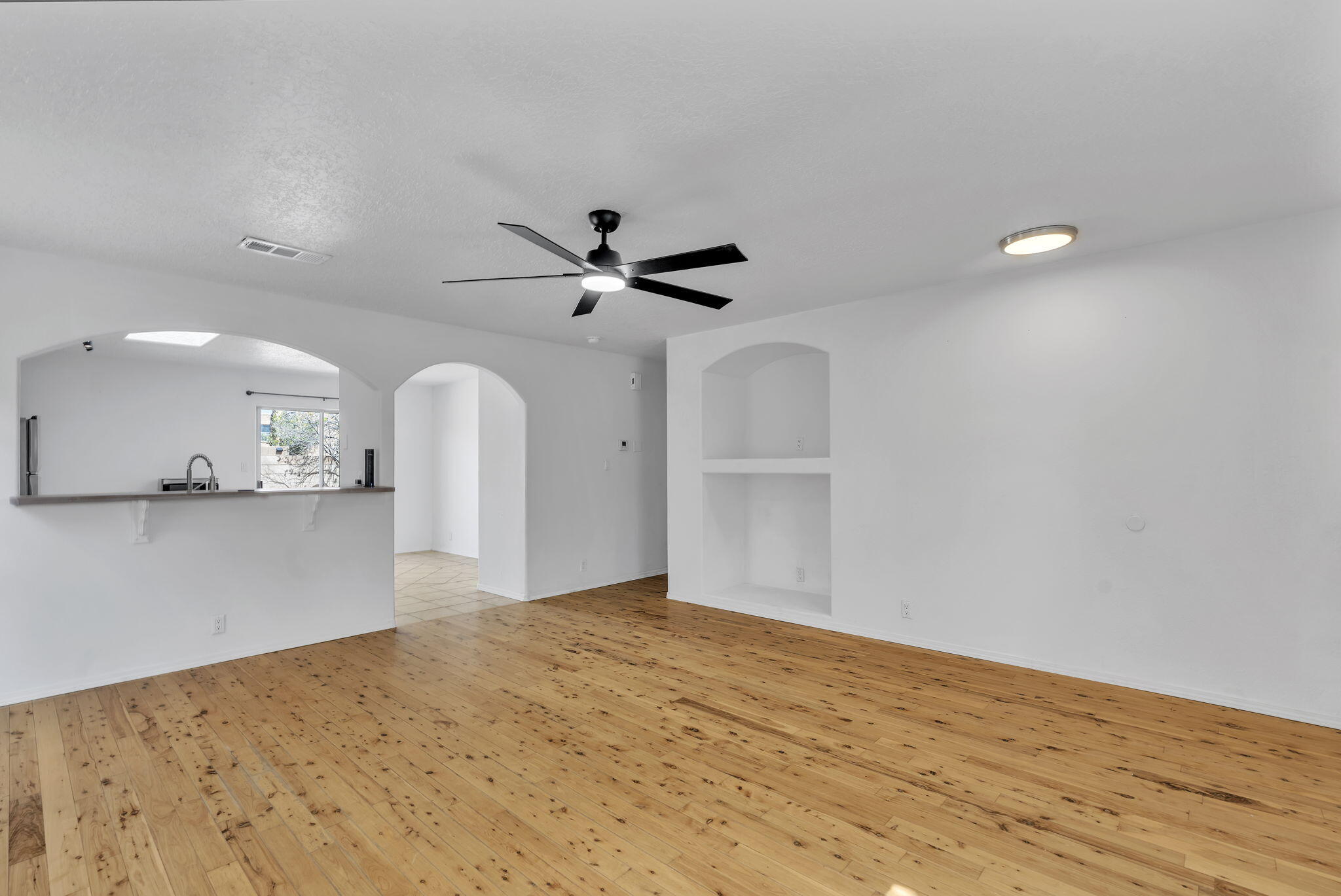 Photo 8 — 7711 Kane Court NW