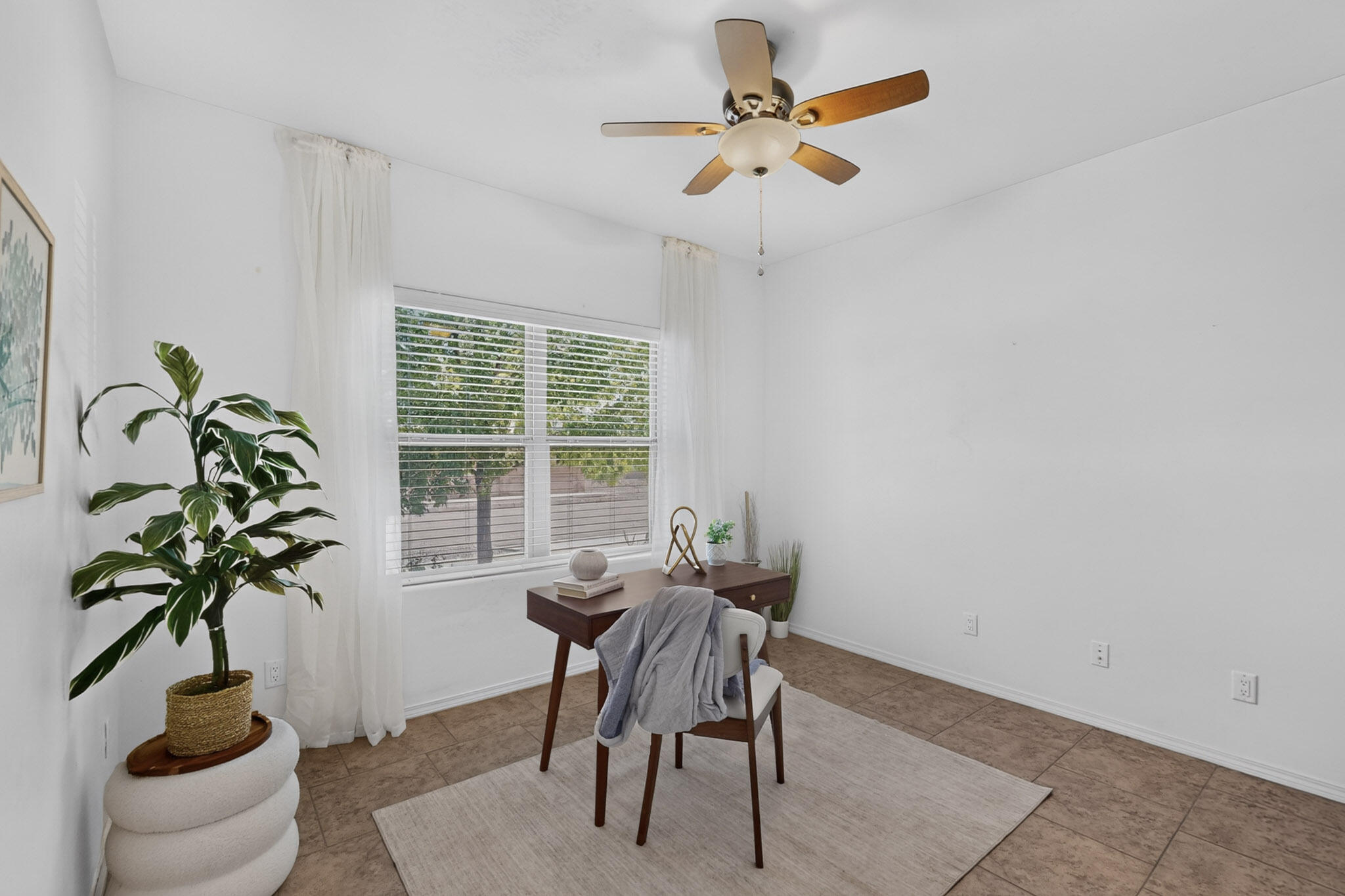 Photo 12 — 6945 Mountain Hawk Loop NE