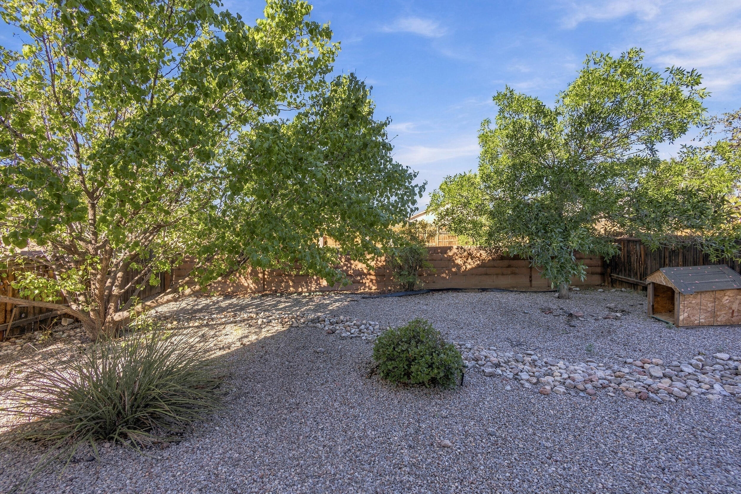 Photo 13 — 527 Saddle Blanket Trail SW