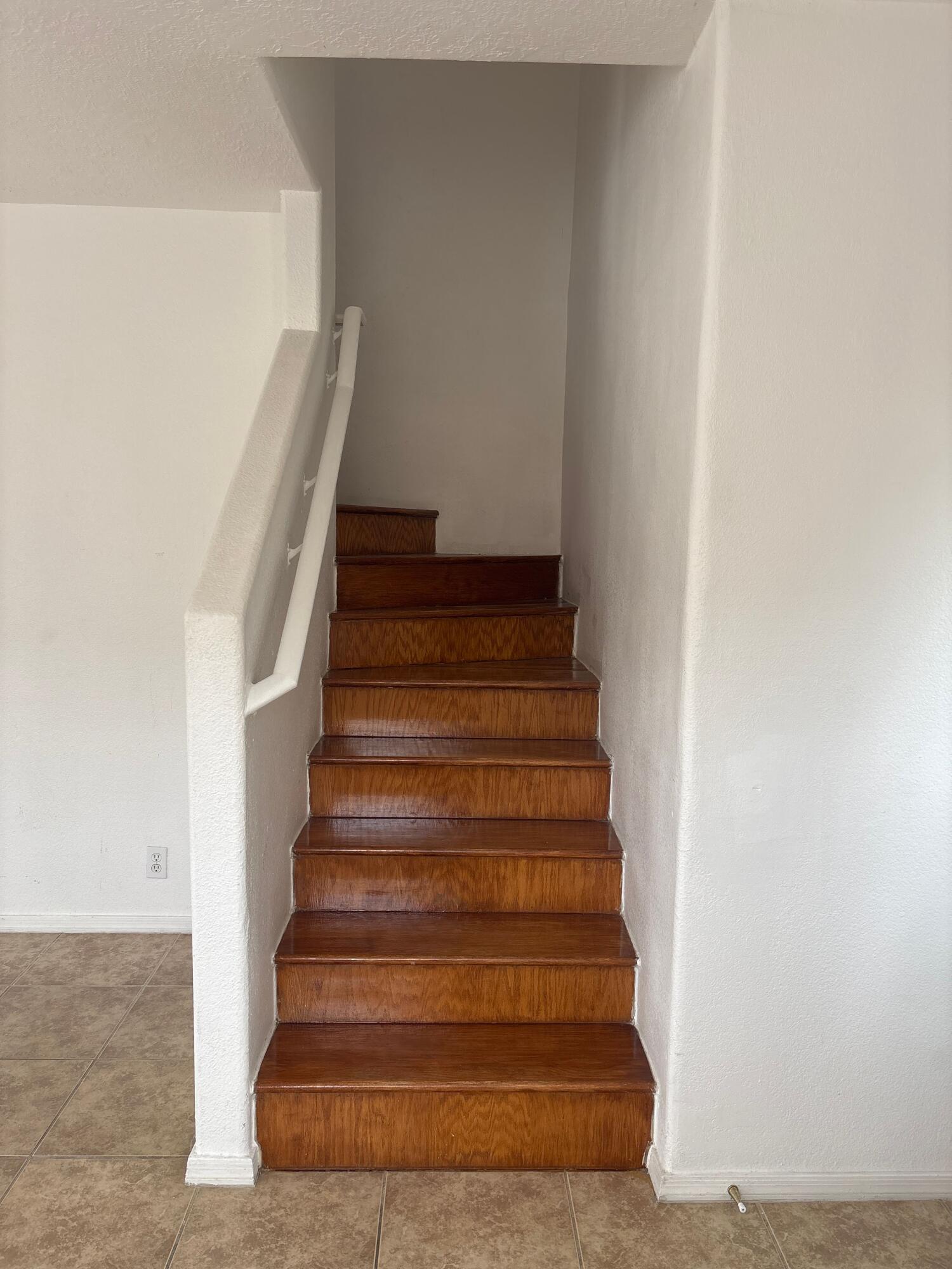 Photo 17 — 4729 Chesapeake Place NE