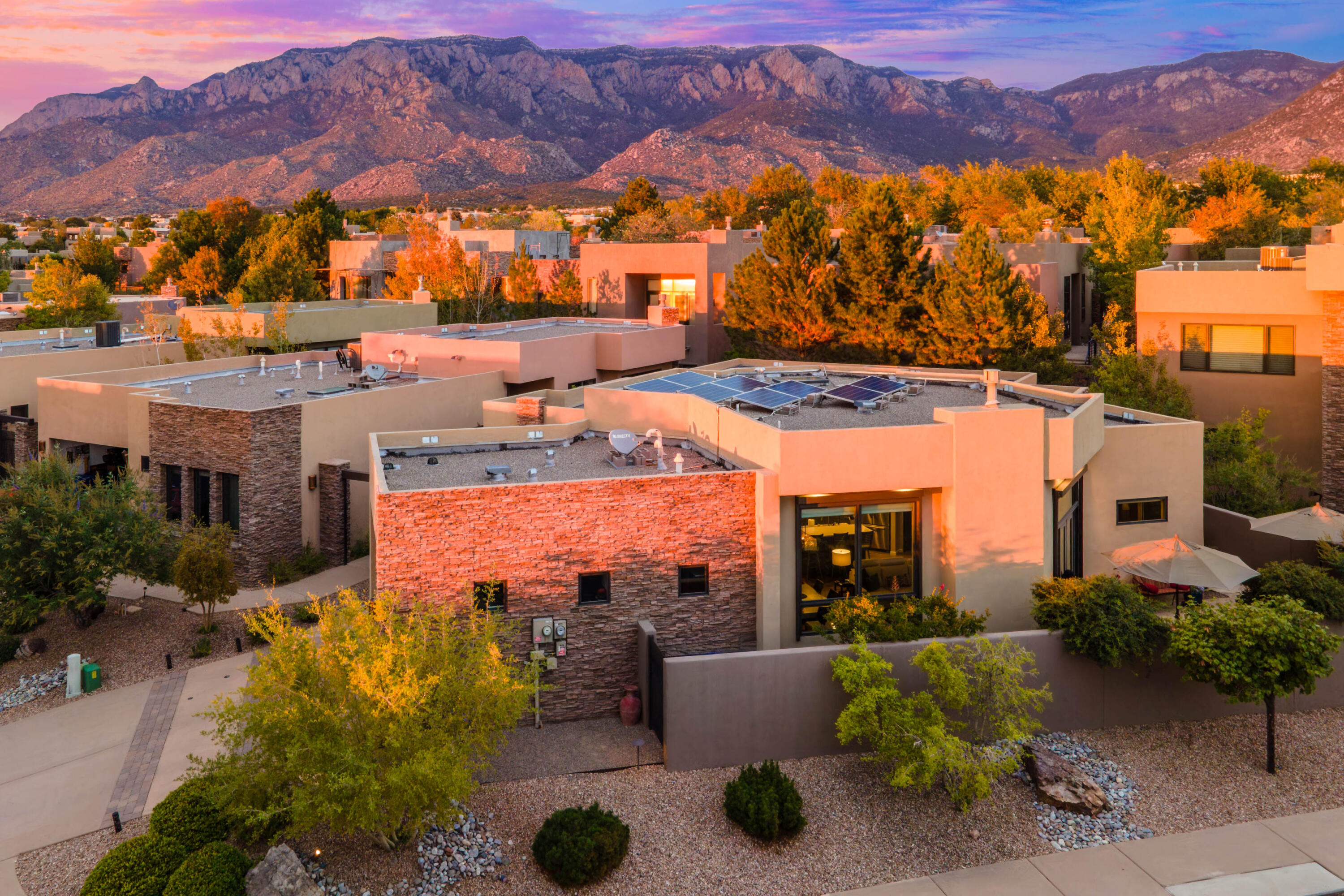 Photo 4 — 6300 Mojave Aster Way NE