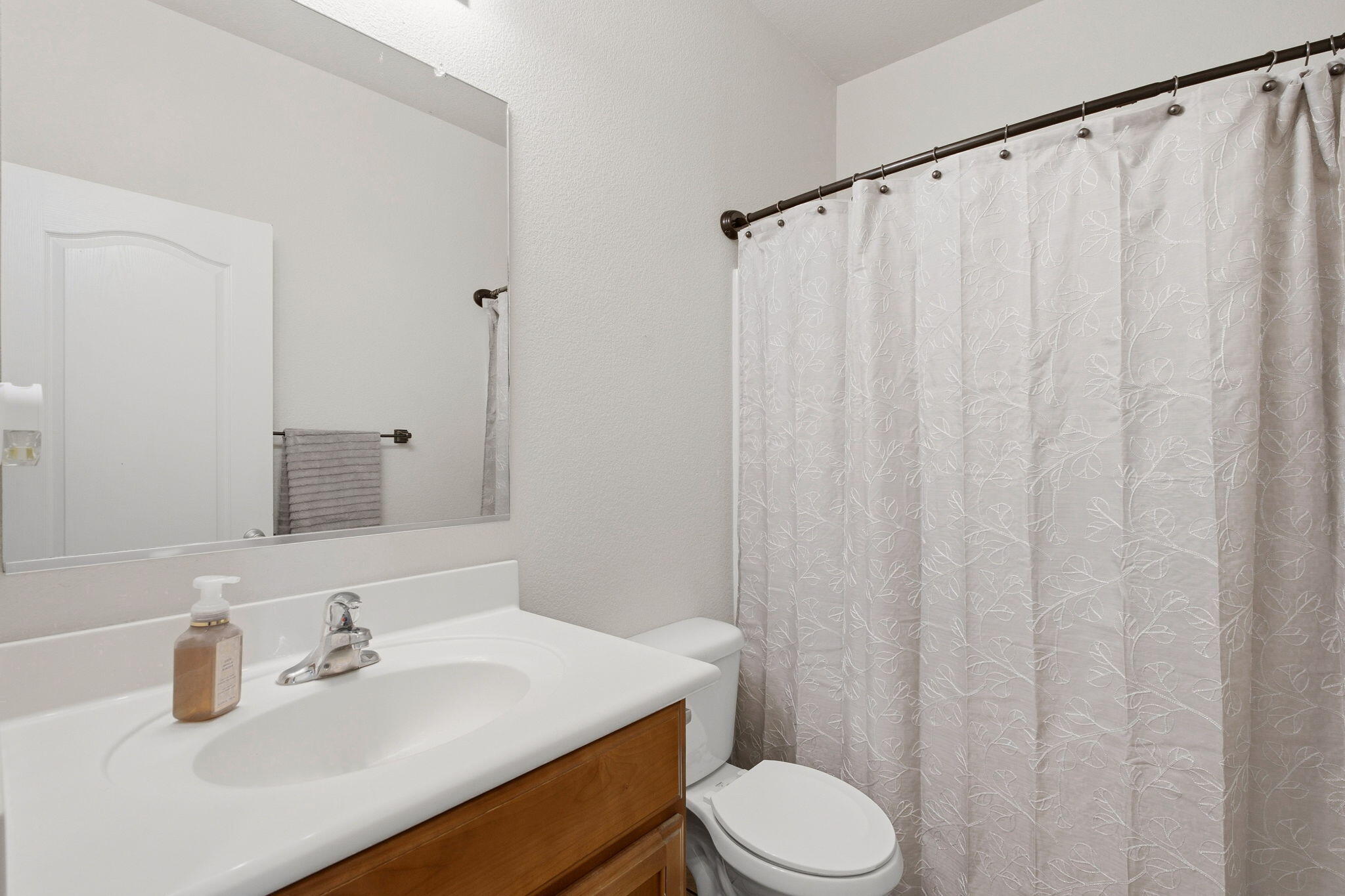 Photo 18 — 10909 Del Carmen Street NW