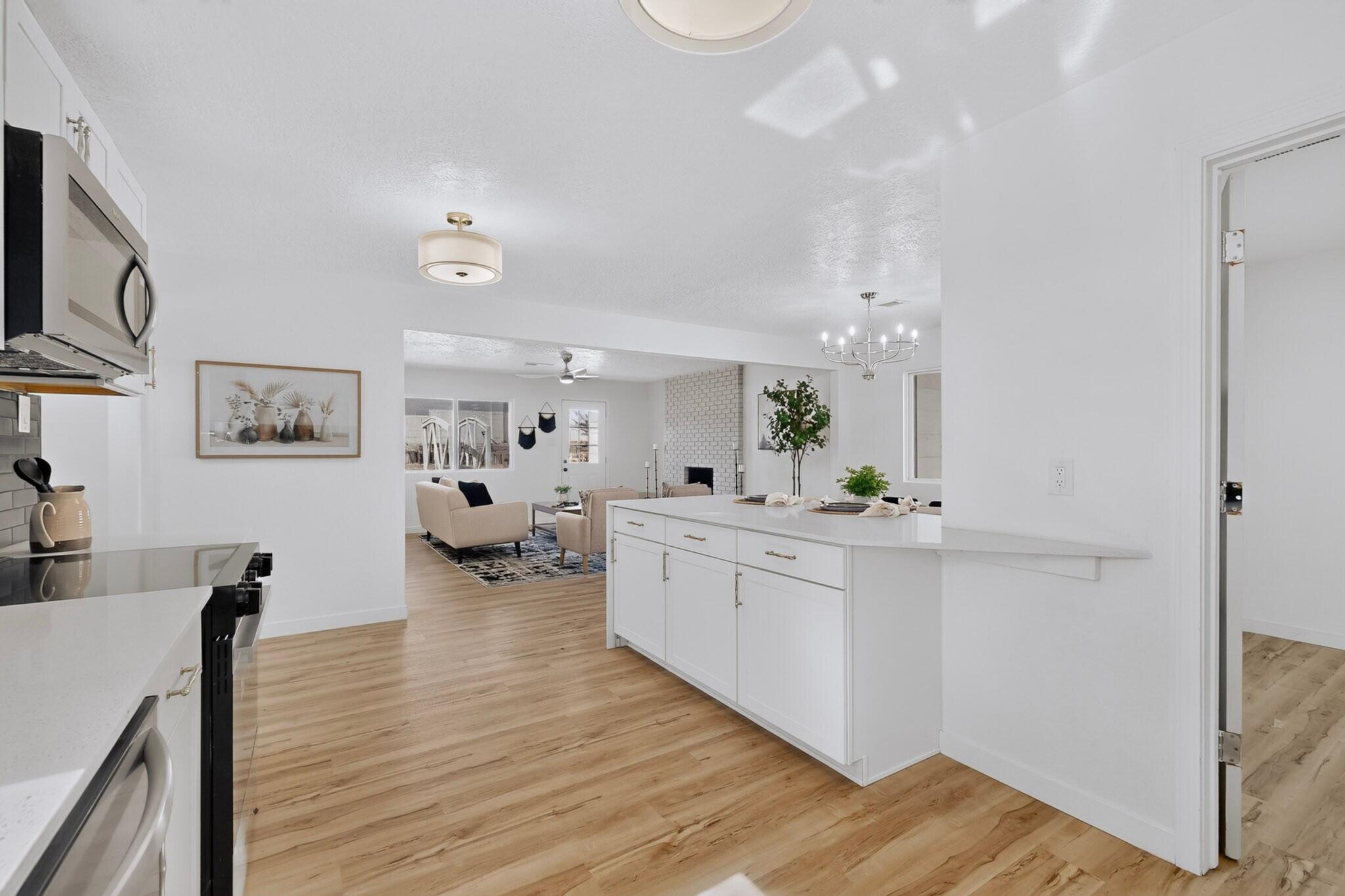 Photo 16 — 12701 Cloudview Avenue NE
