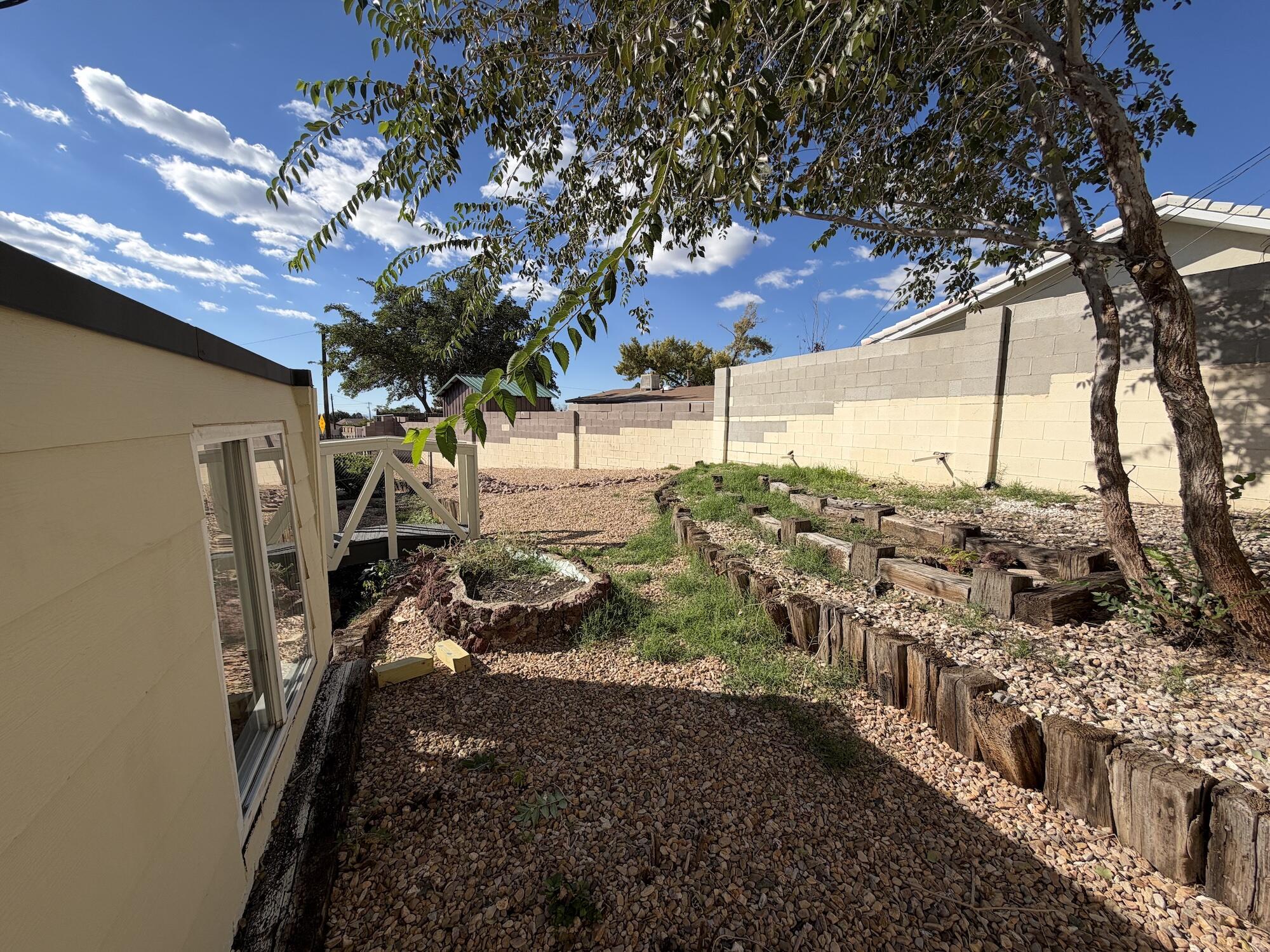 Photo 3 — 12701 Cloudview Avenue NE